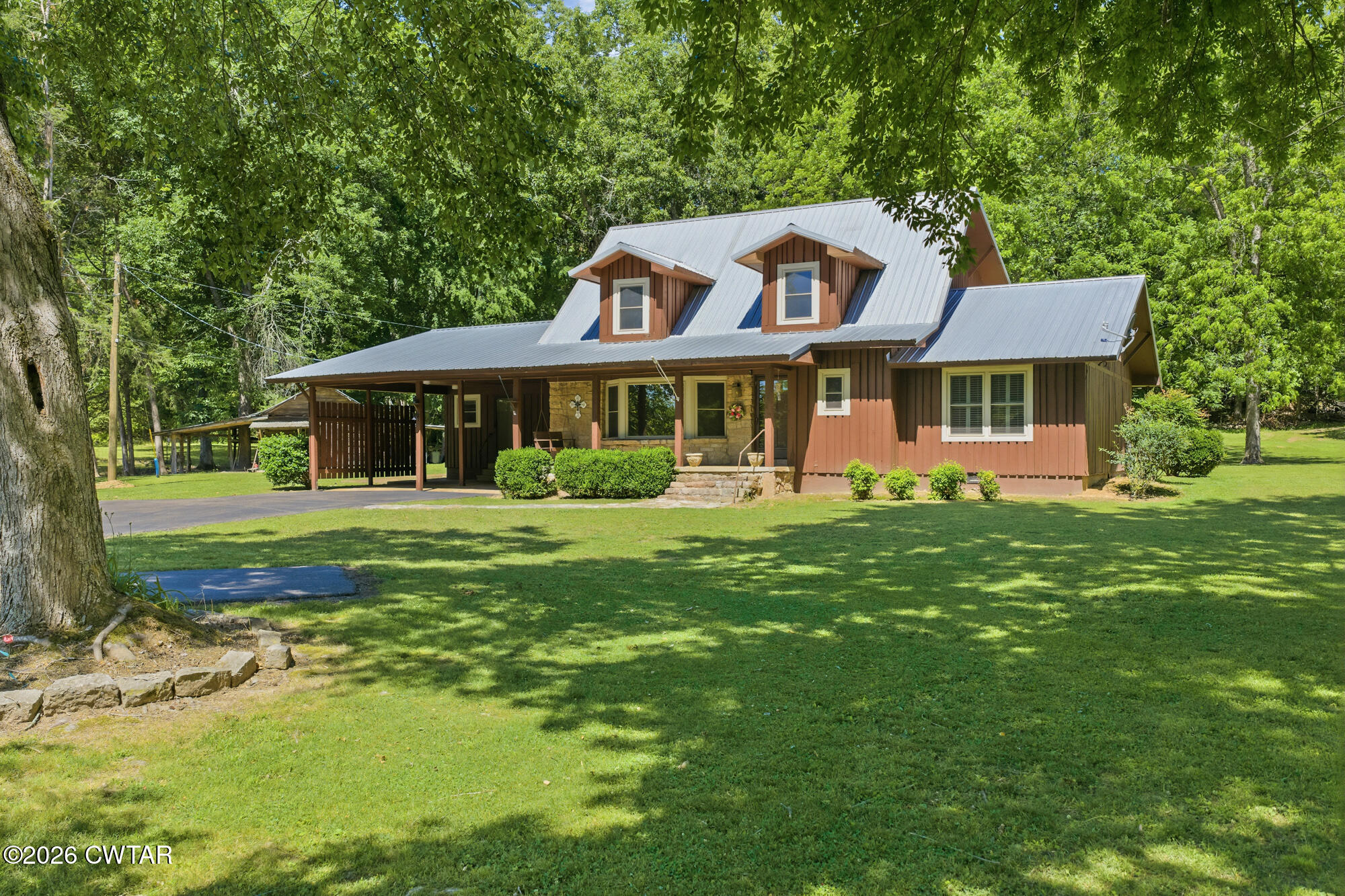 8932 Mount Carmel Road, Decaturville, TN 38329 — photo 2