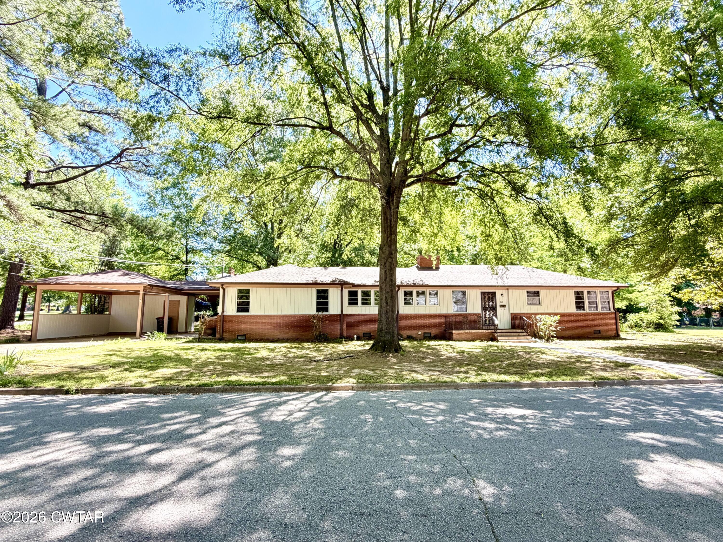 150 Woodland Drive — photo