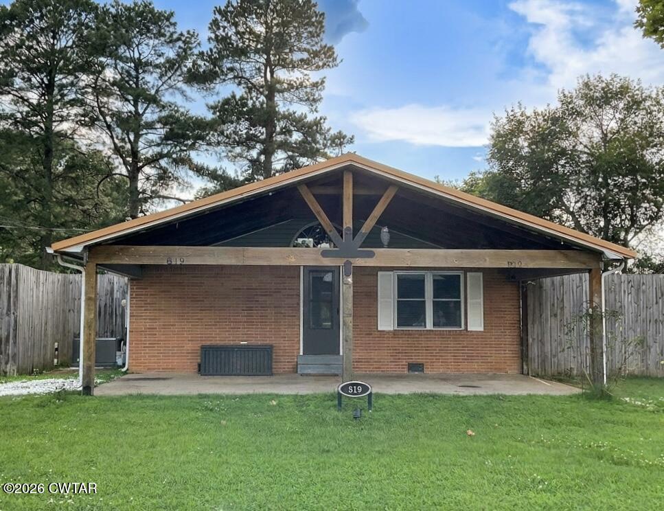 819 Frank Maynard Drive — photo