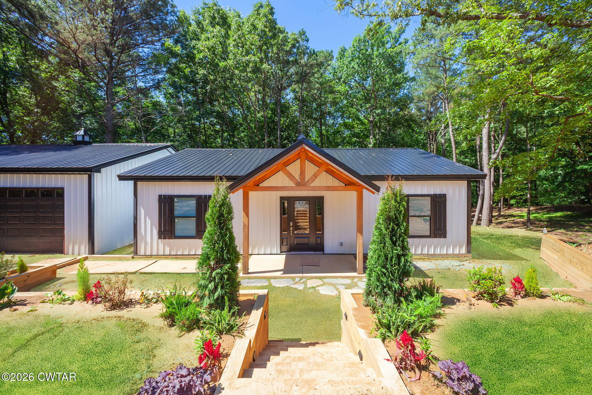 140 Rollingwood Drive — photo