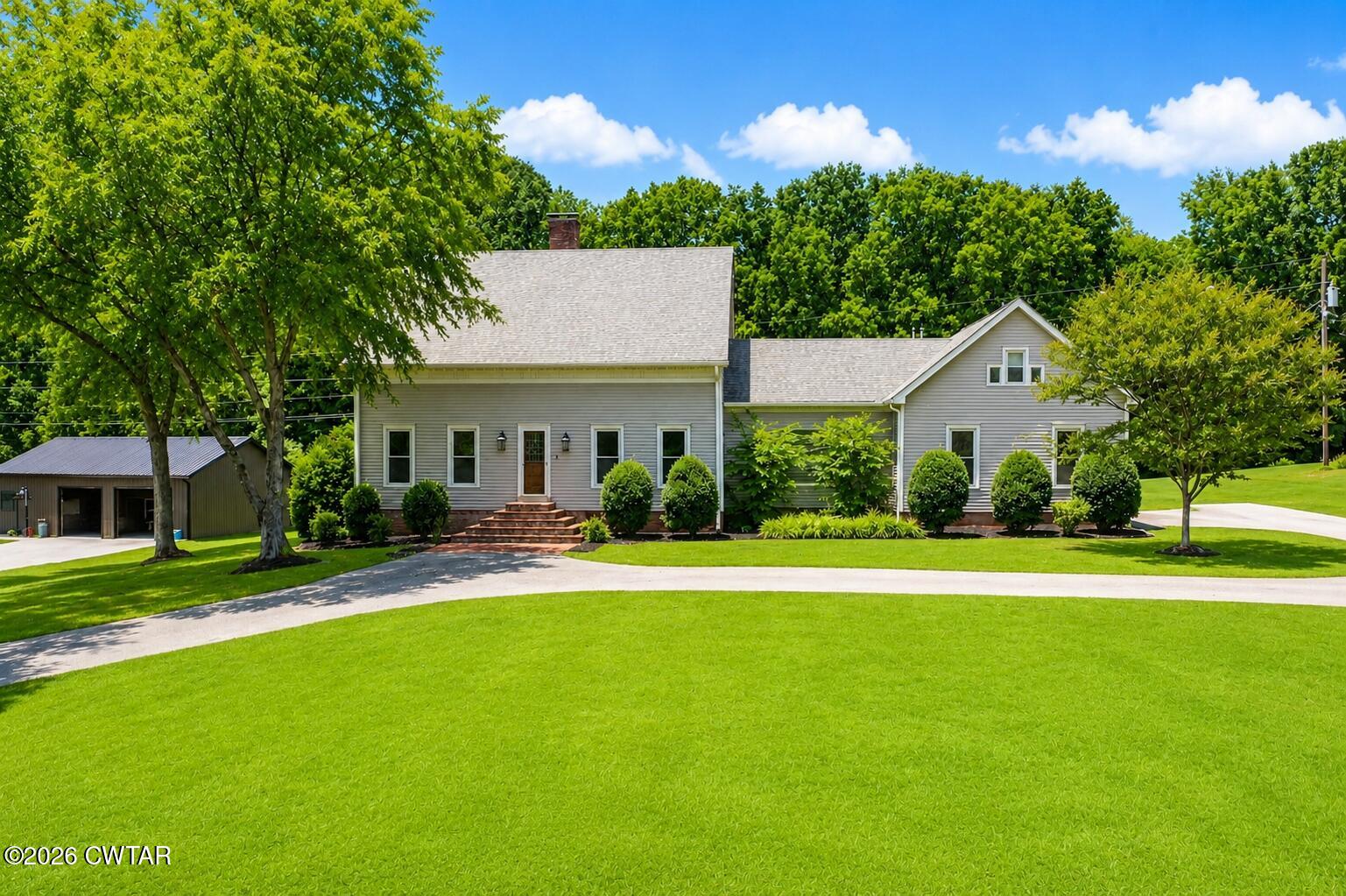 231 Quail Hollow Drive — photo