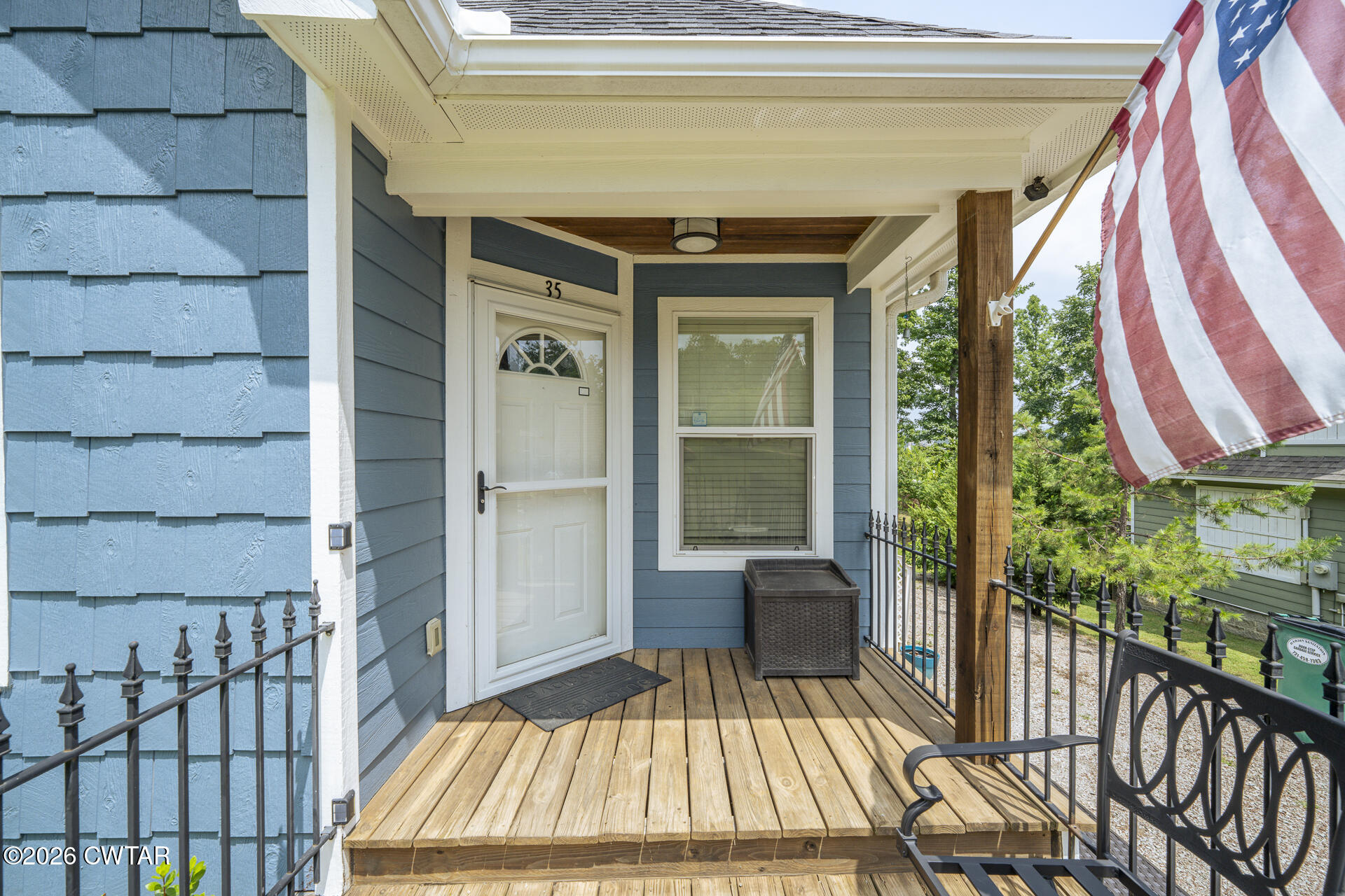 35 Ping Hl Cove — photo