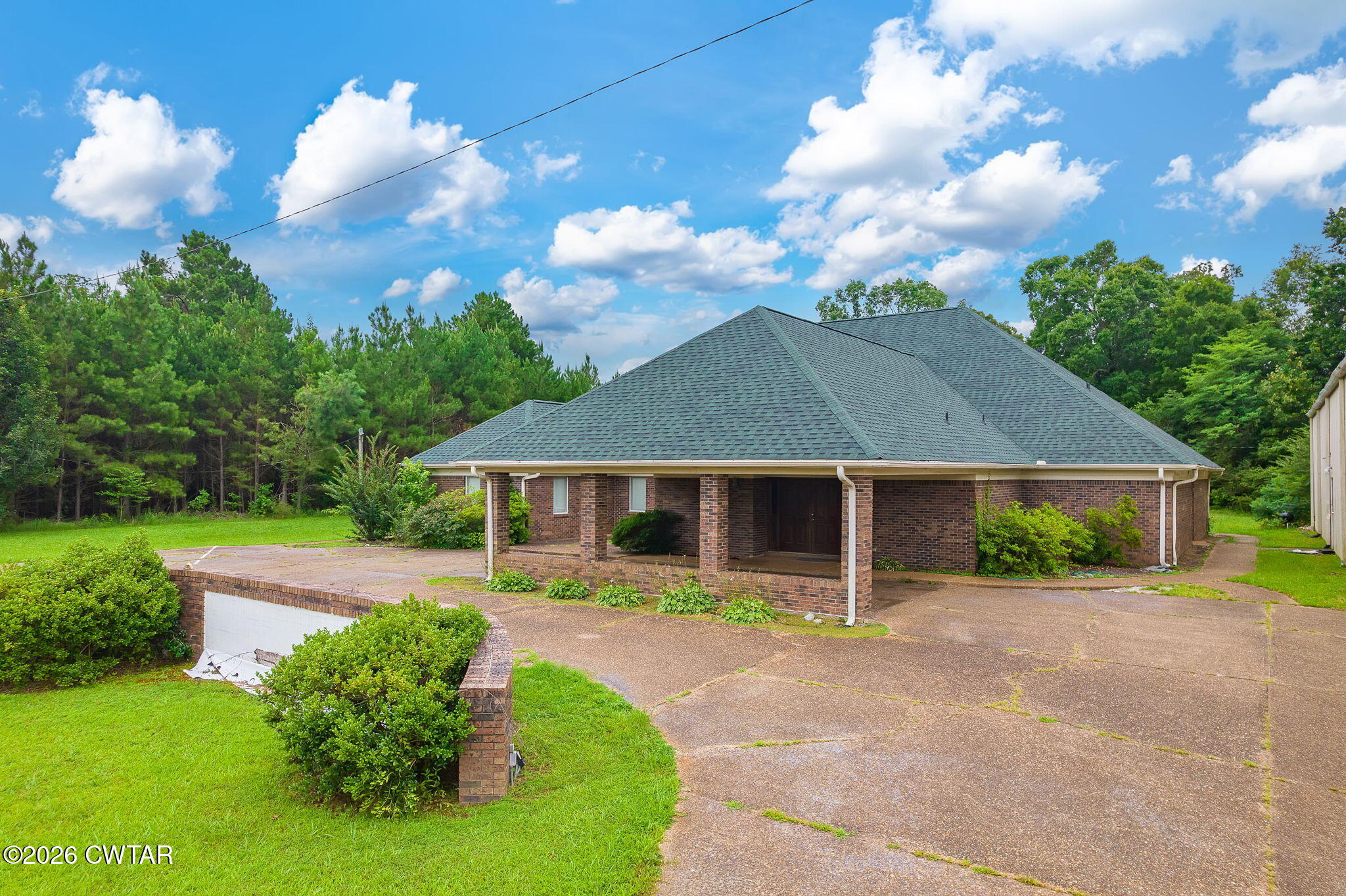 15770 US-64 — photo