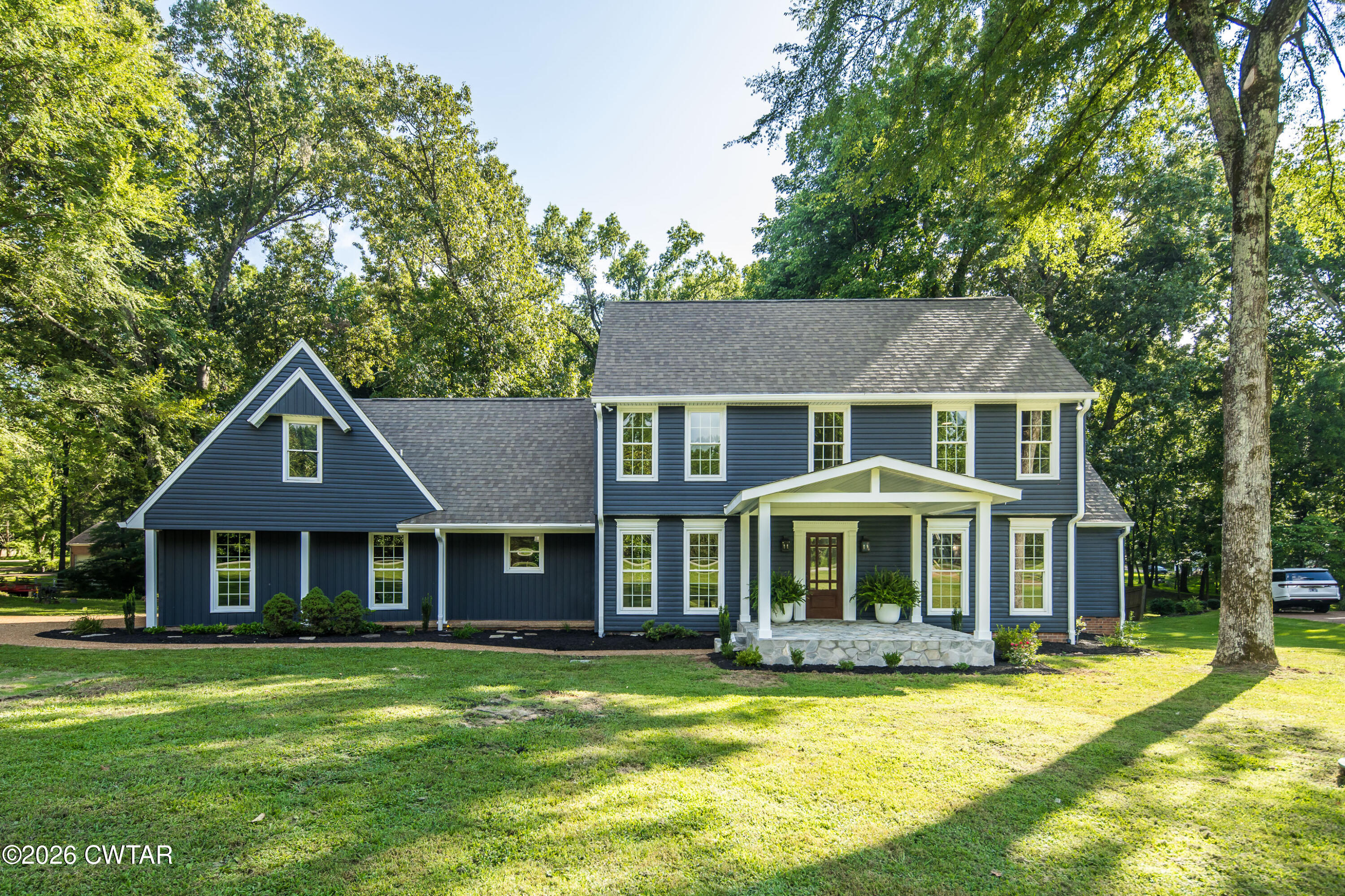 33 Summerfield Drive — photo