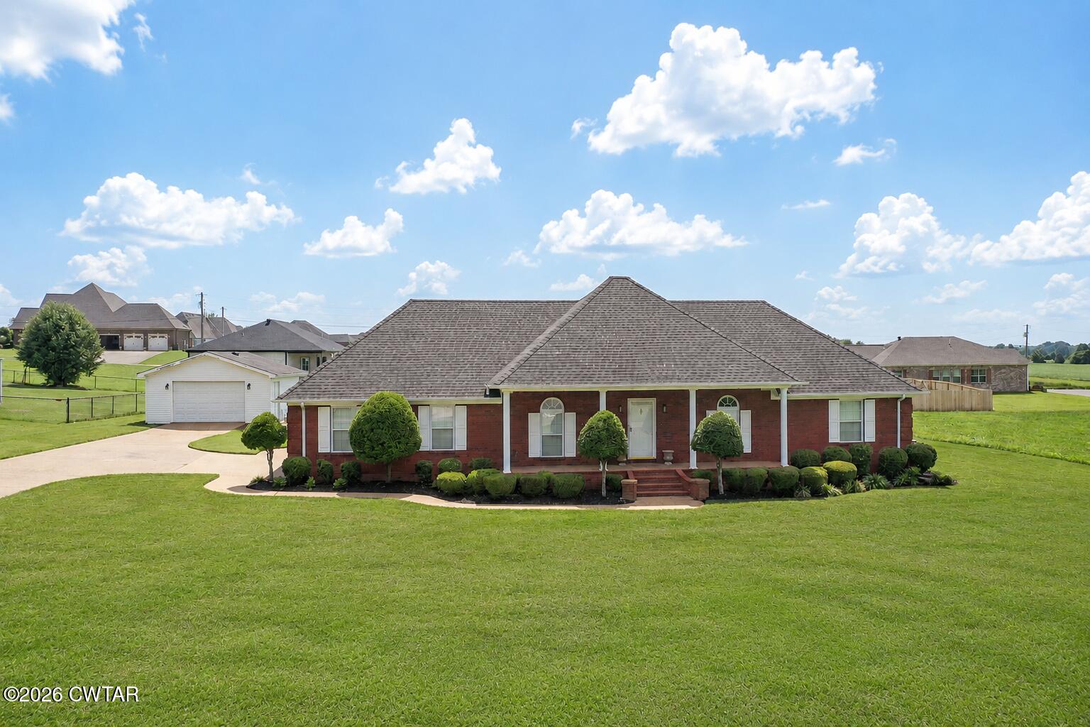 1075 Sharpsferry Road — photo