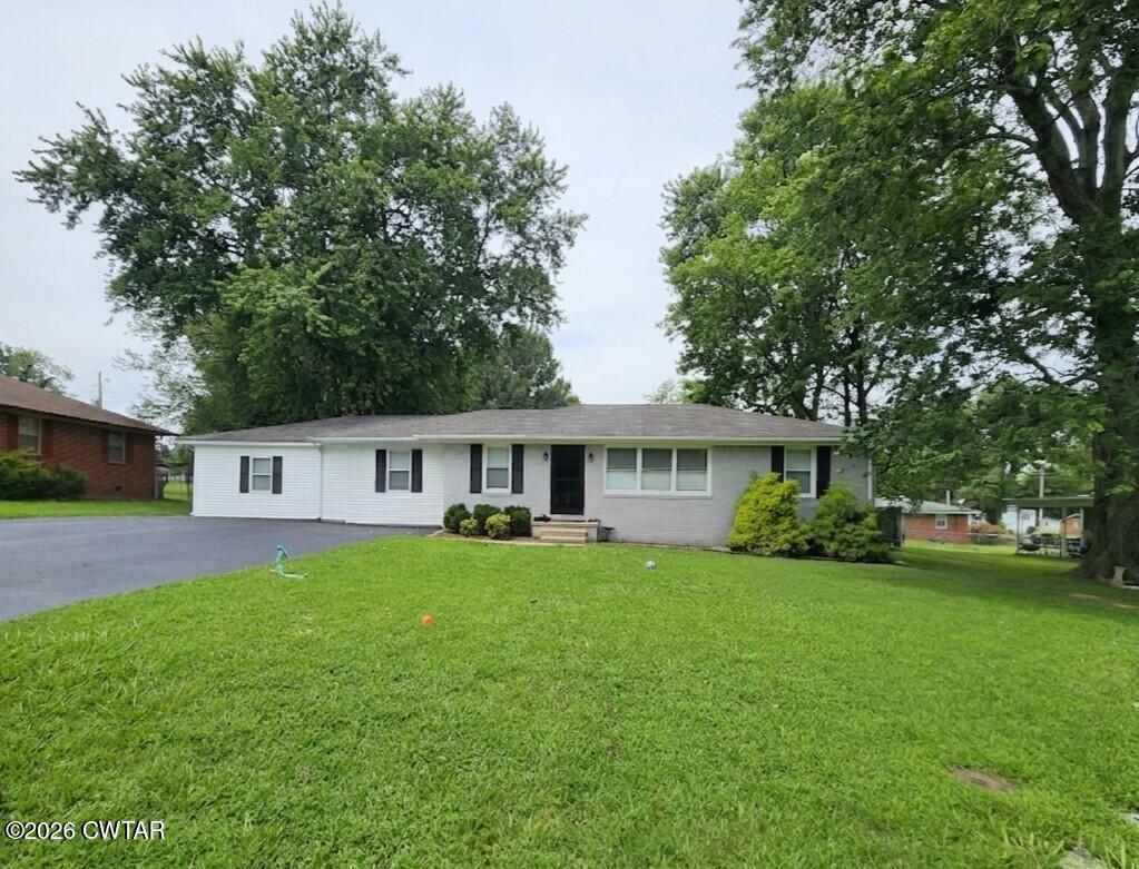 402 Oliver Drive — photo