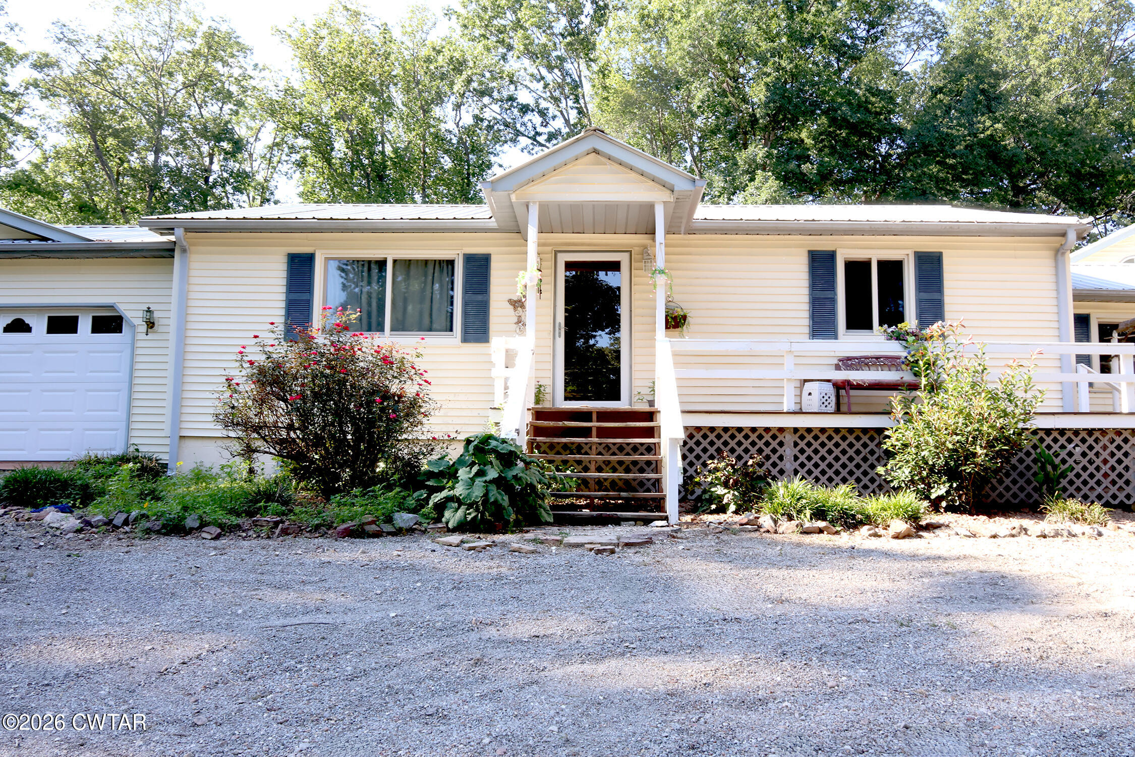 9945 Elkhorn Road — photo