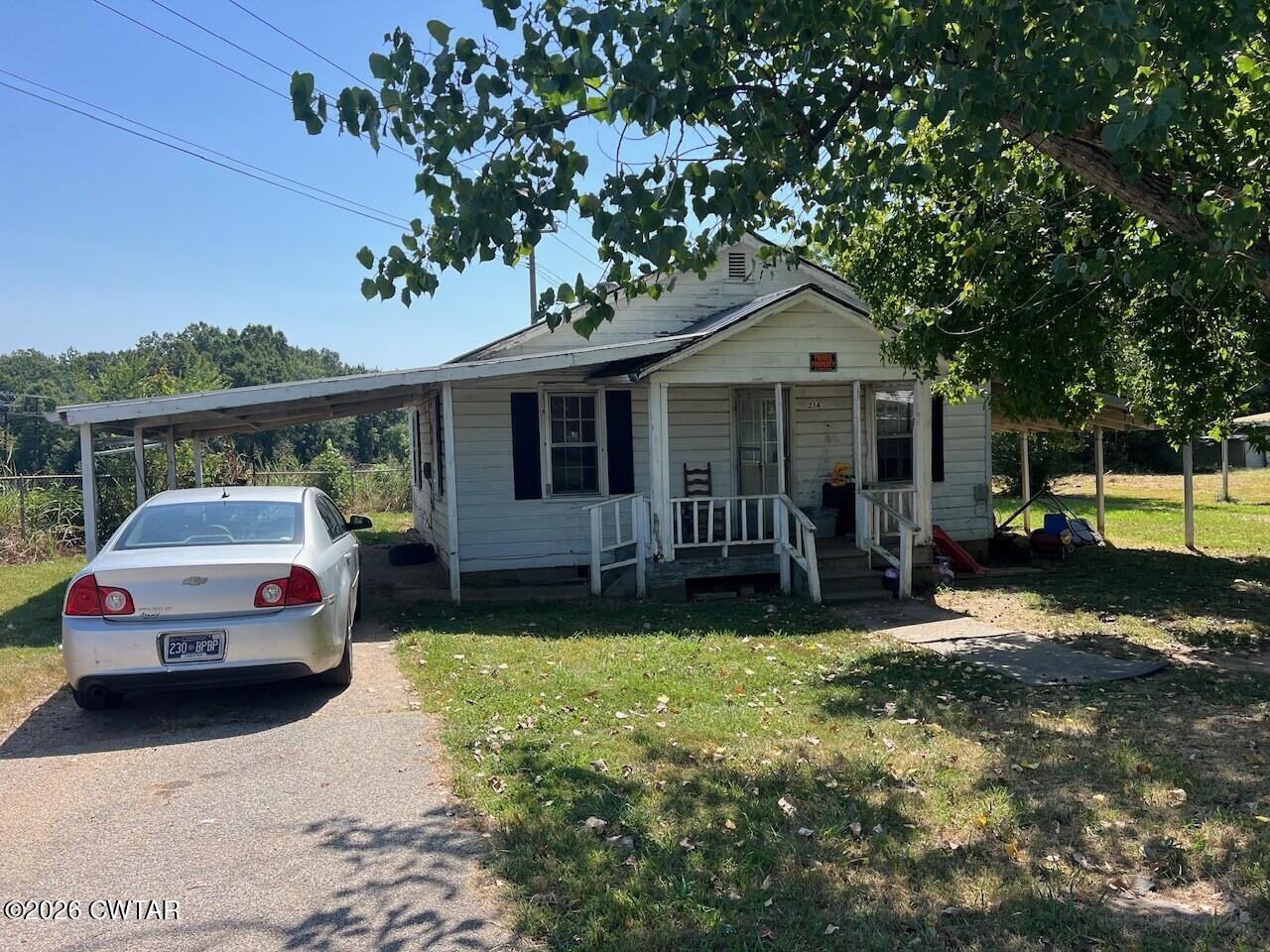 234 Sanford Cove — photo