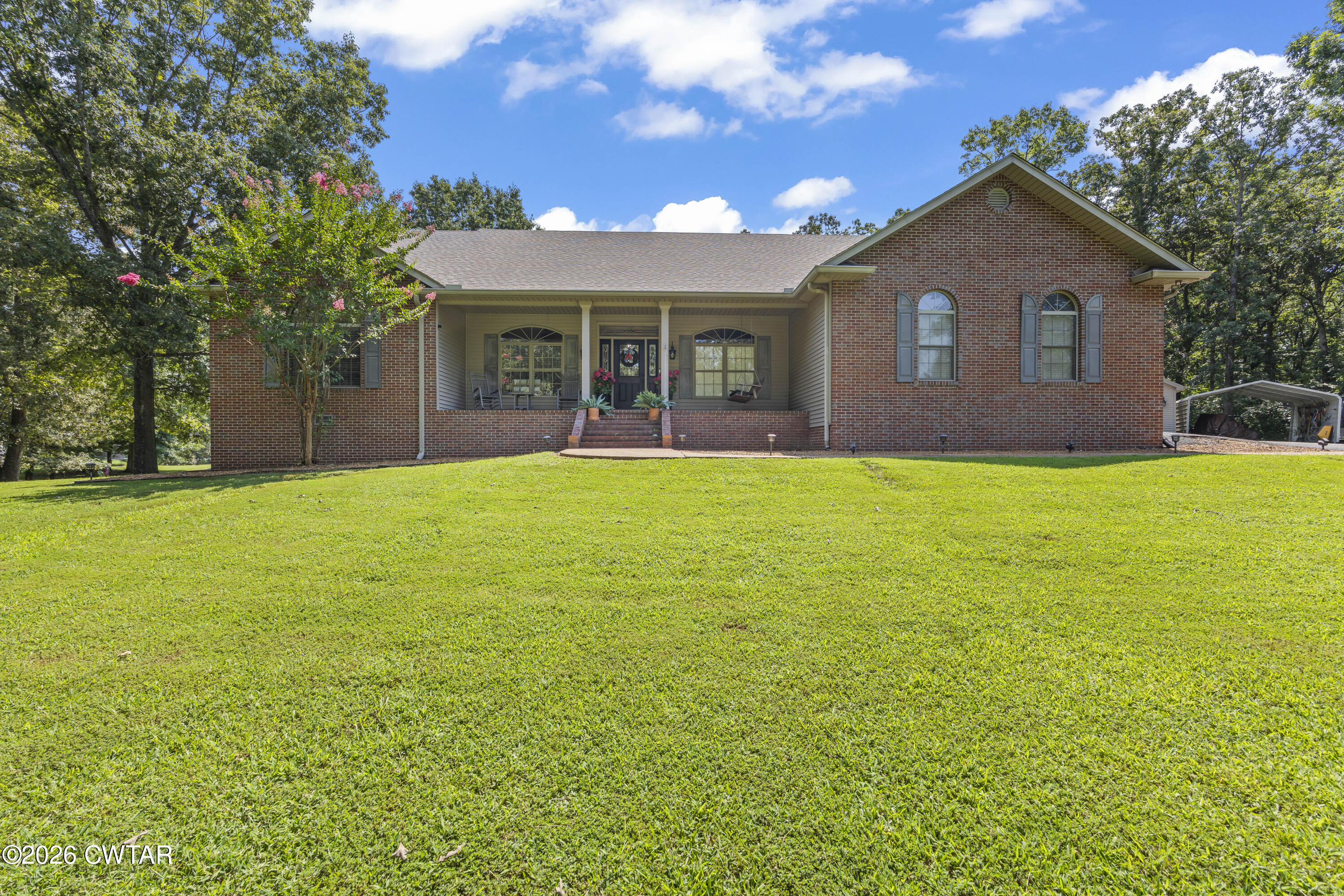 202 Sunrise Drive — photo