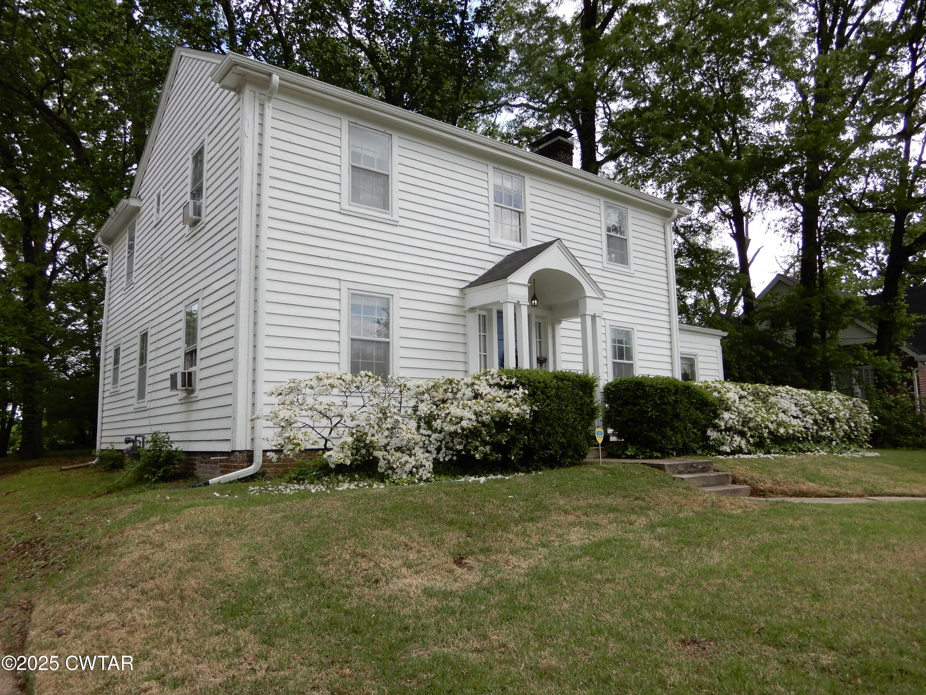 306 Morningside Drive — photo