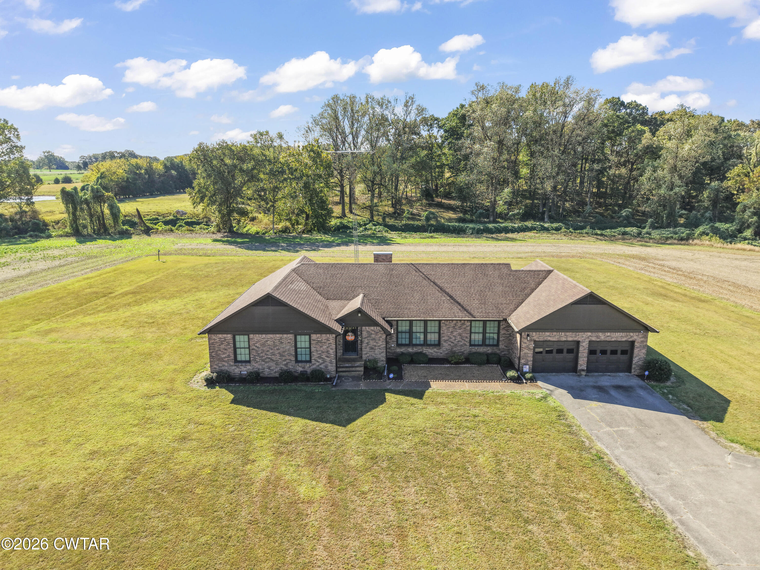 623 Graves Loop Road — photo