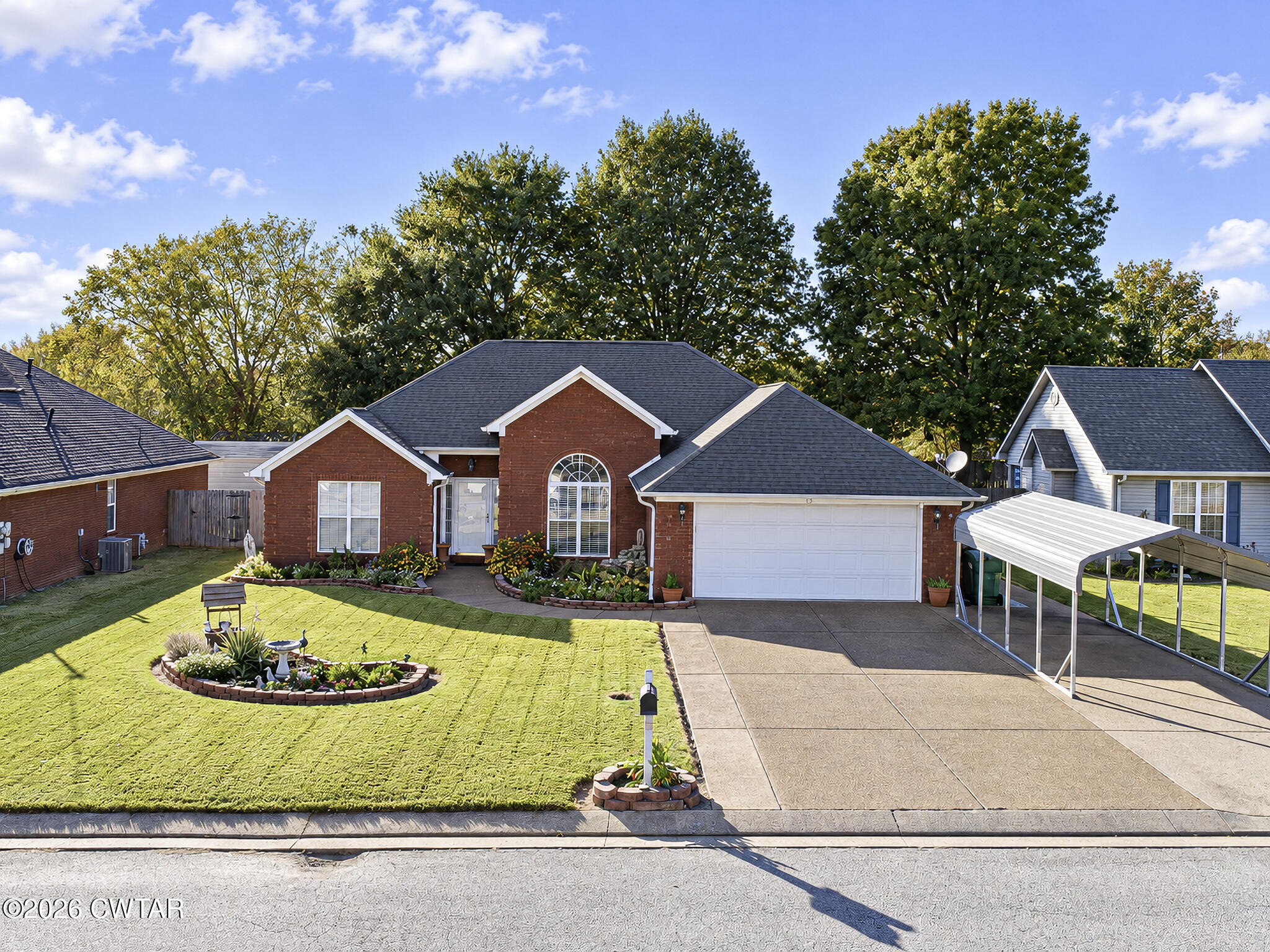 13 Fredricksburg Drive — photo