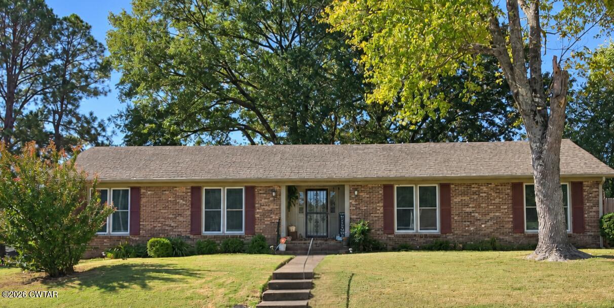 112 Whitfield Drive — photo