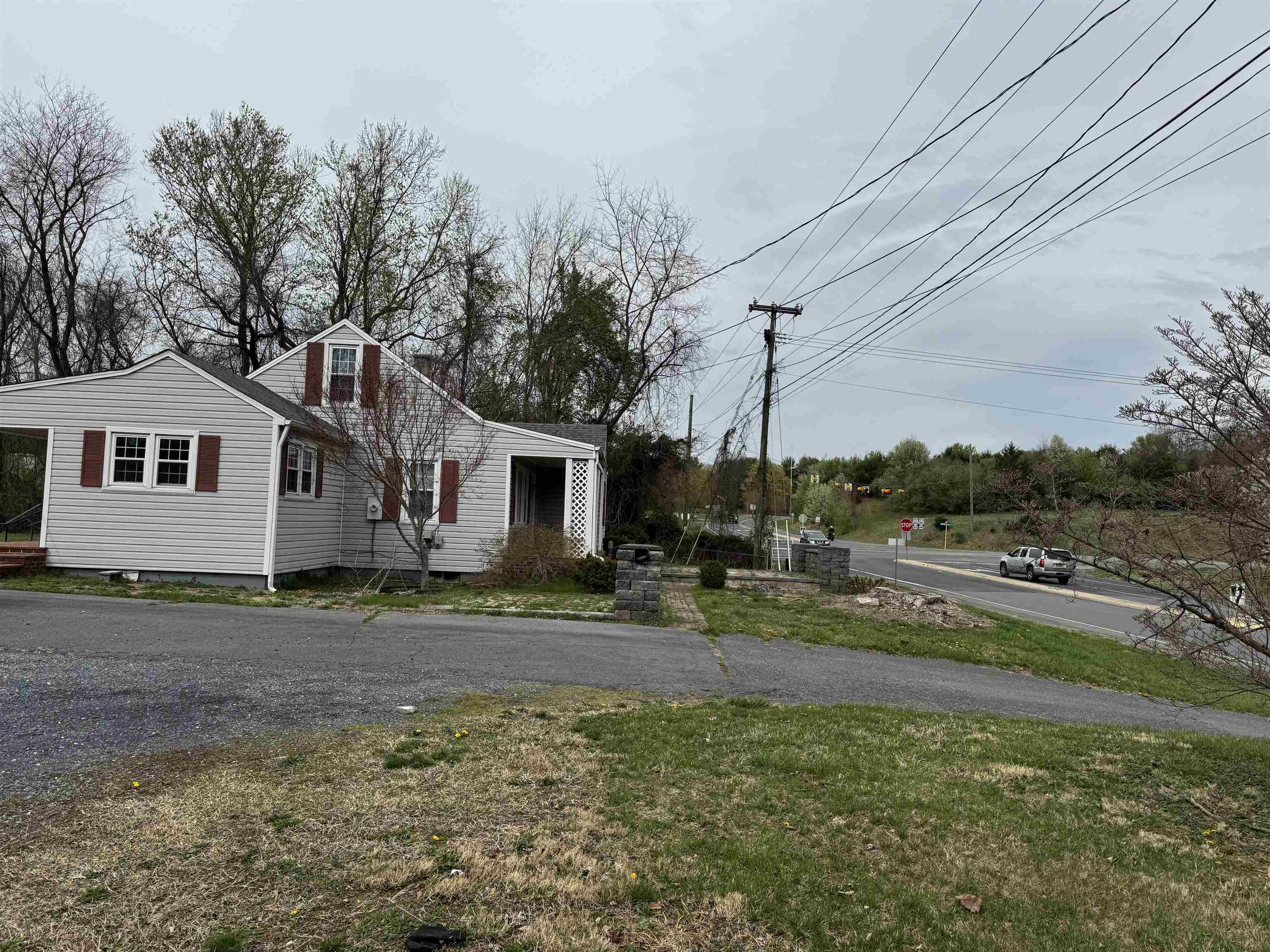 1932 Springhill Road, Staunton, VA 24401 — photo 2