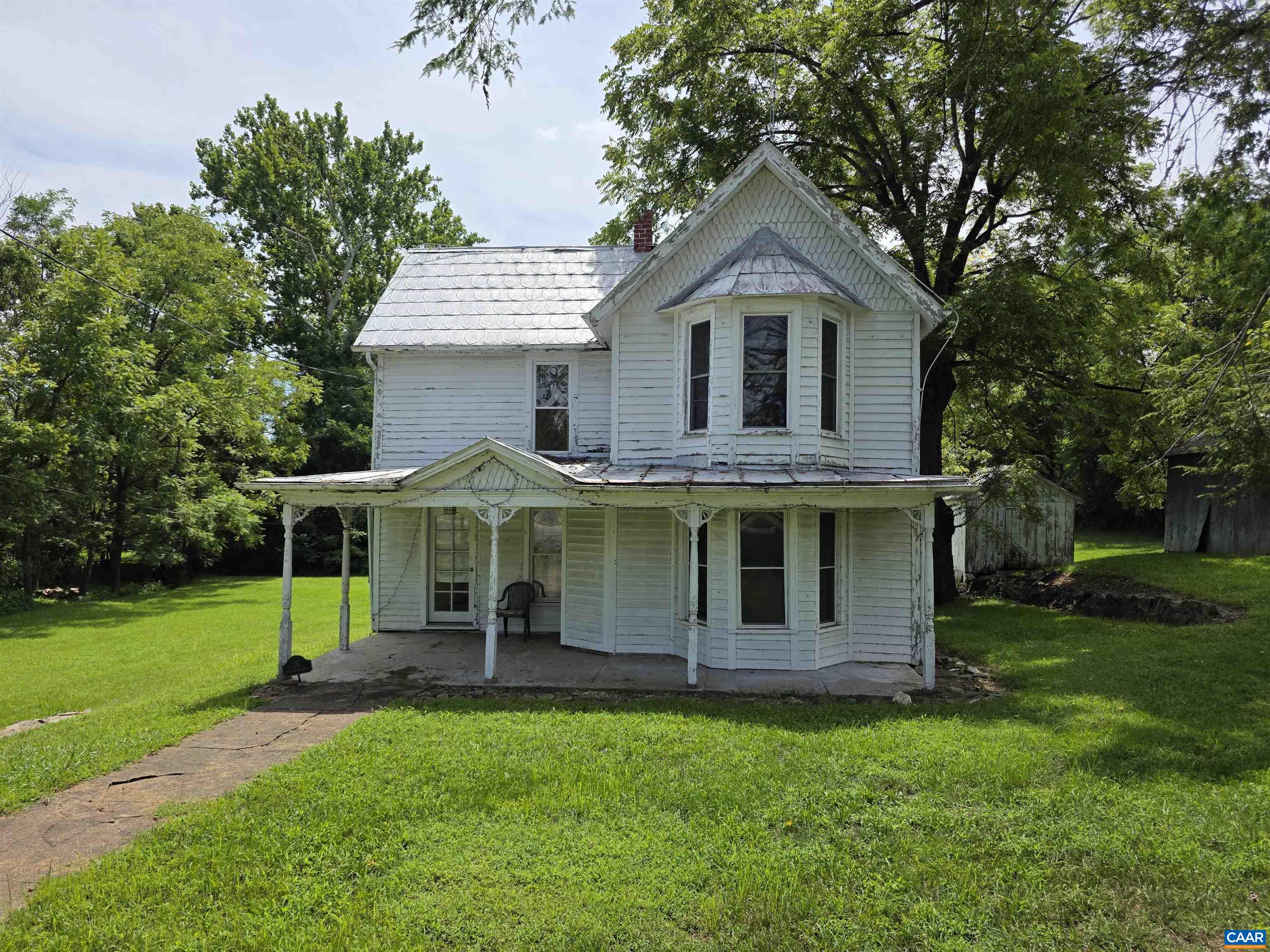 276 Main St — photo