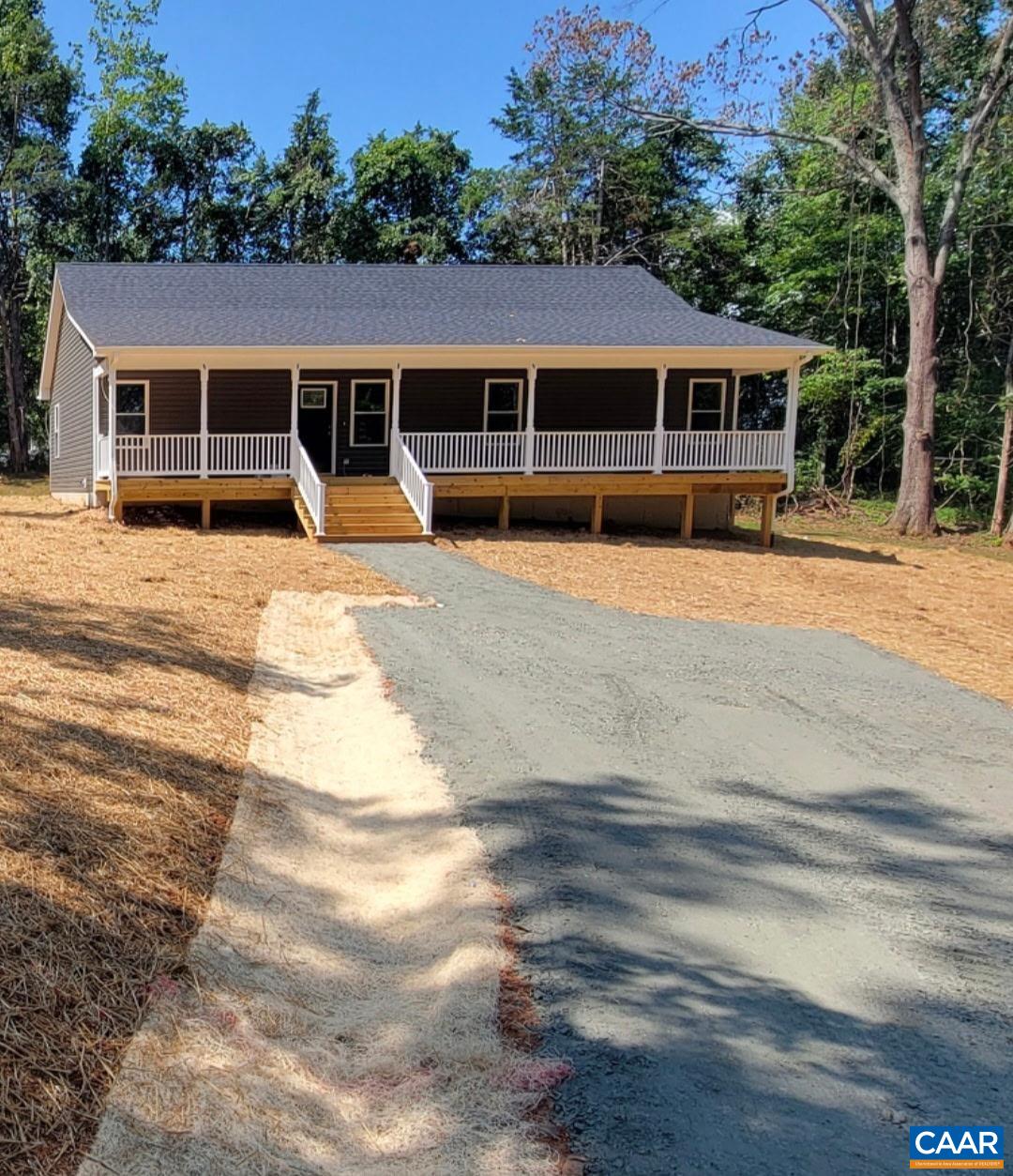 68 Agnes Gordon Trl — photo