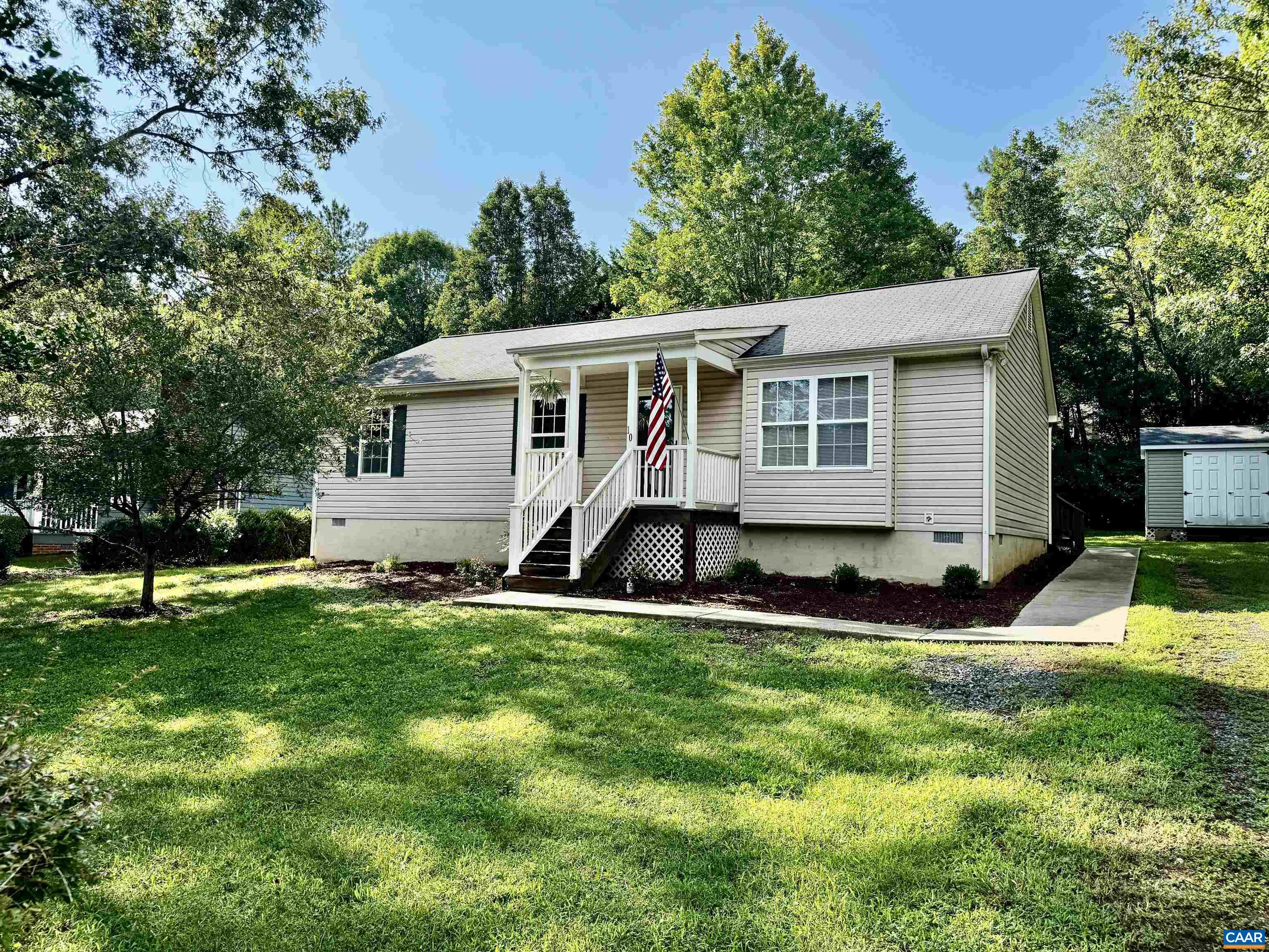 10 Loblolly Rd — photo
