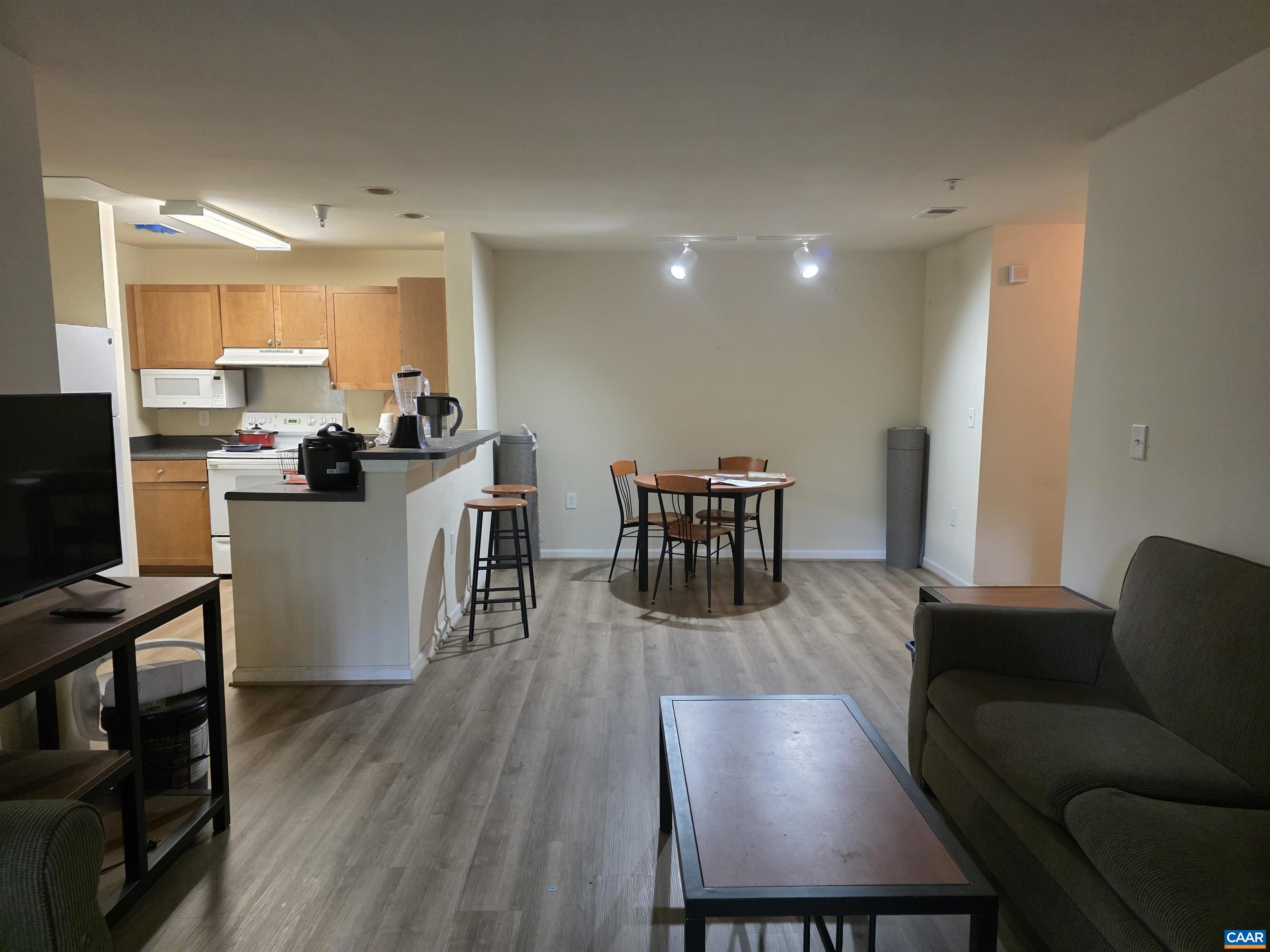 177 Yellowstone Dr 108 — photo