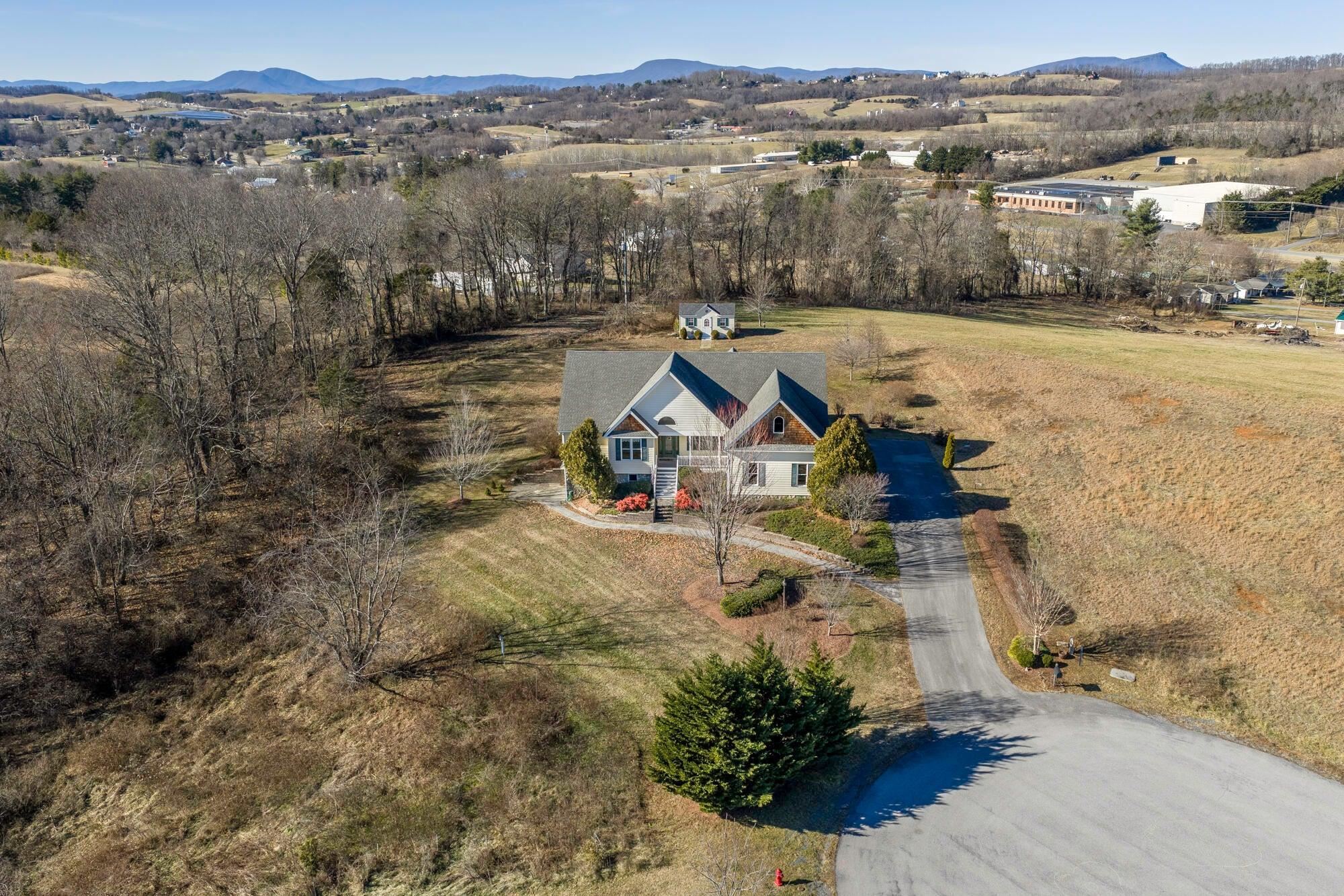 120 Spring Ridge Lane, Fairfield, VA 24435 — photo 2