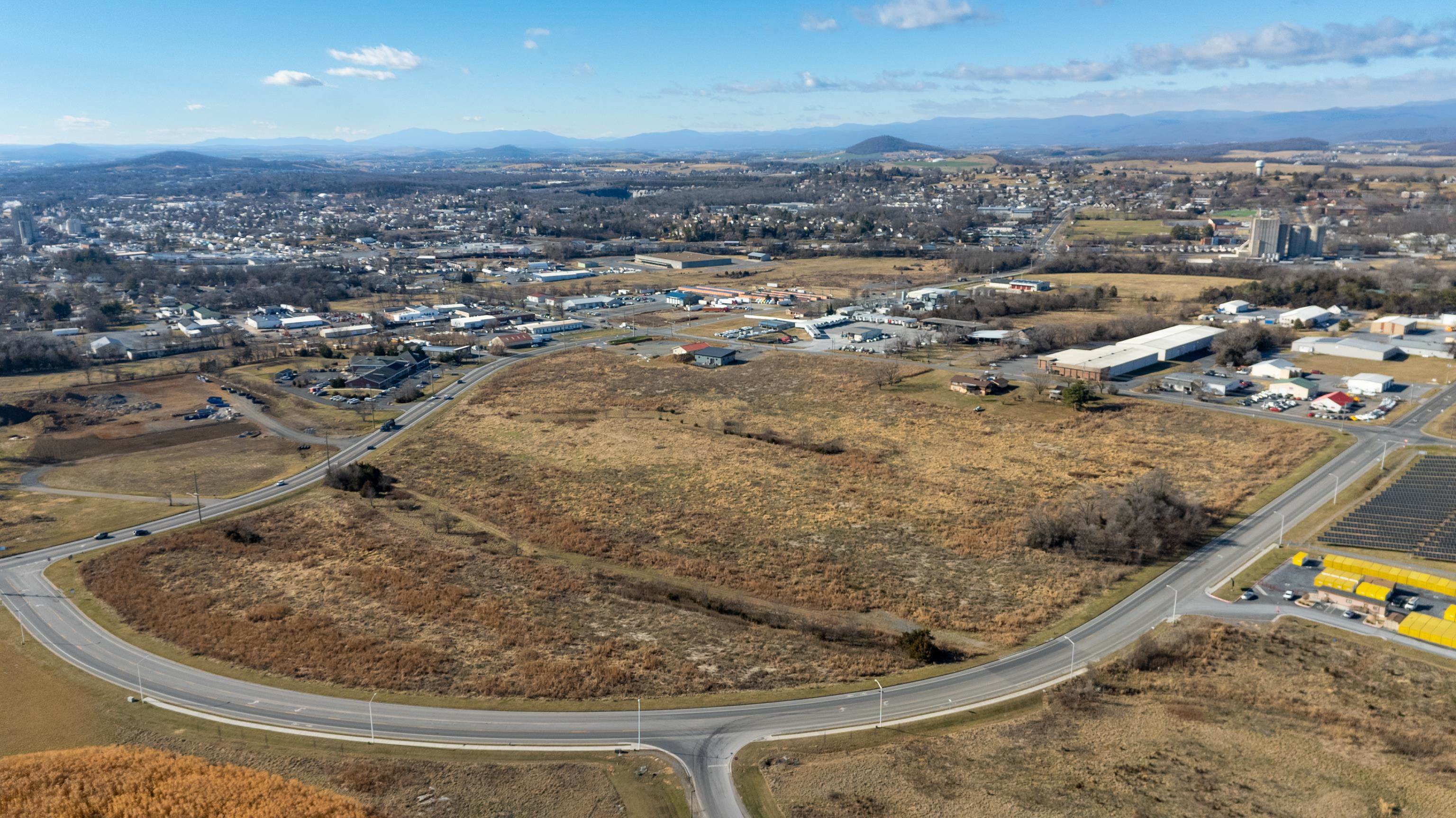 10 Ac Acorn Dr — photo