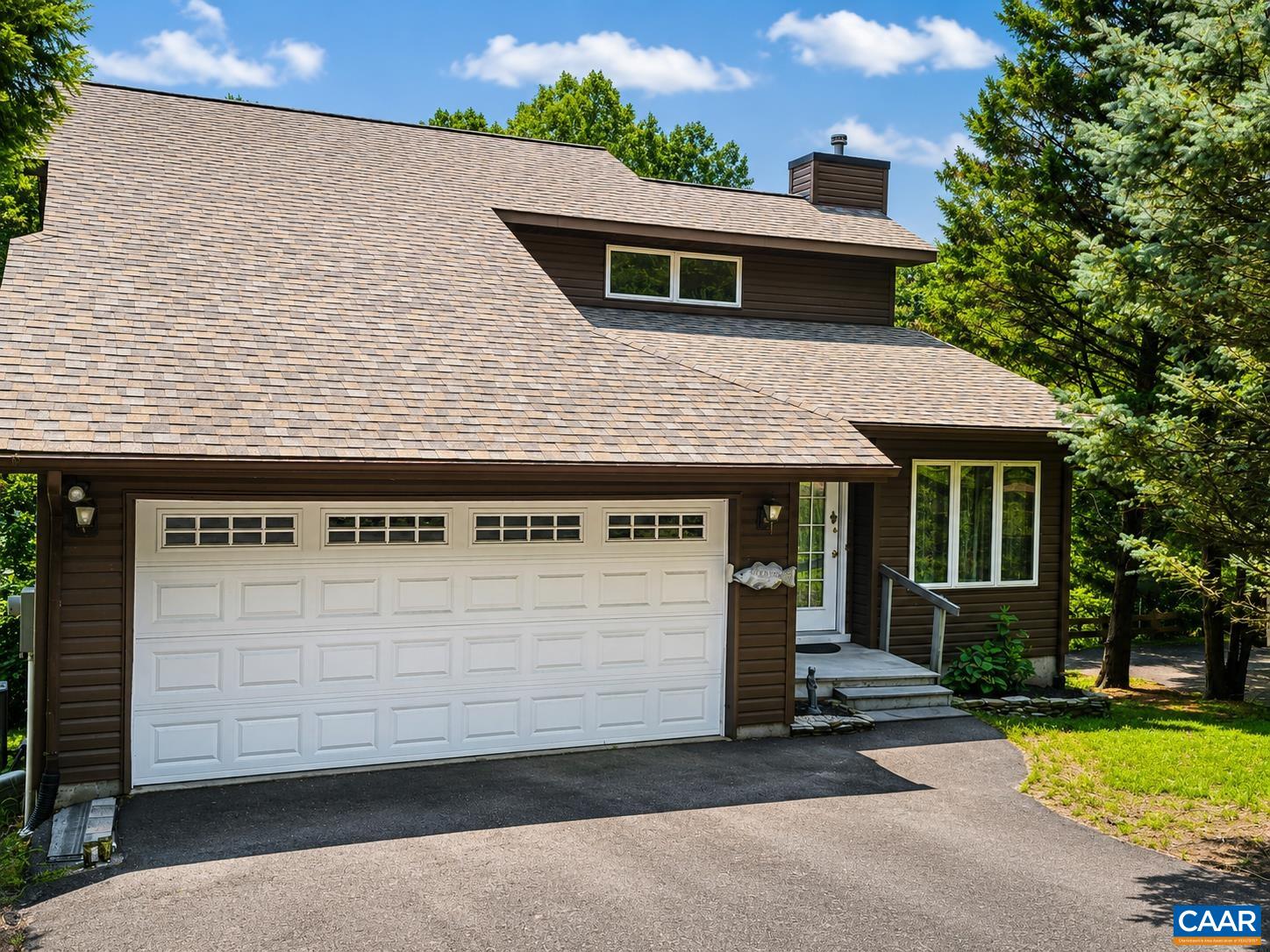 798 Jefferson Dr — photo