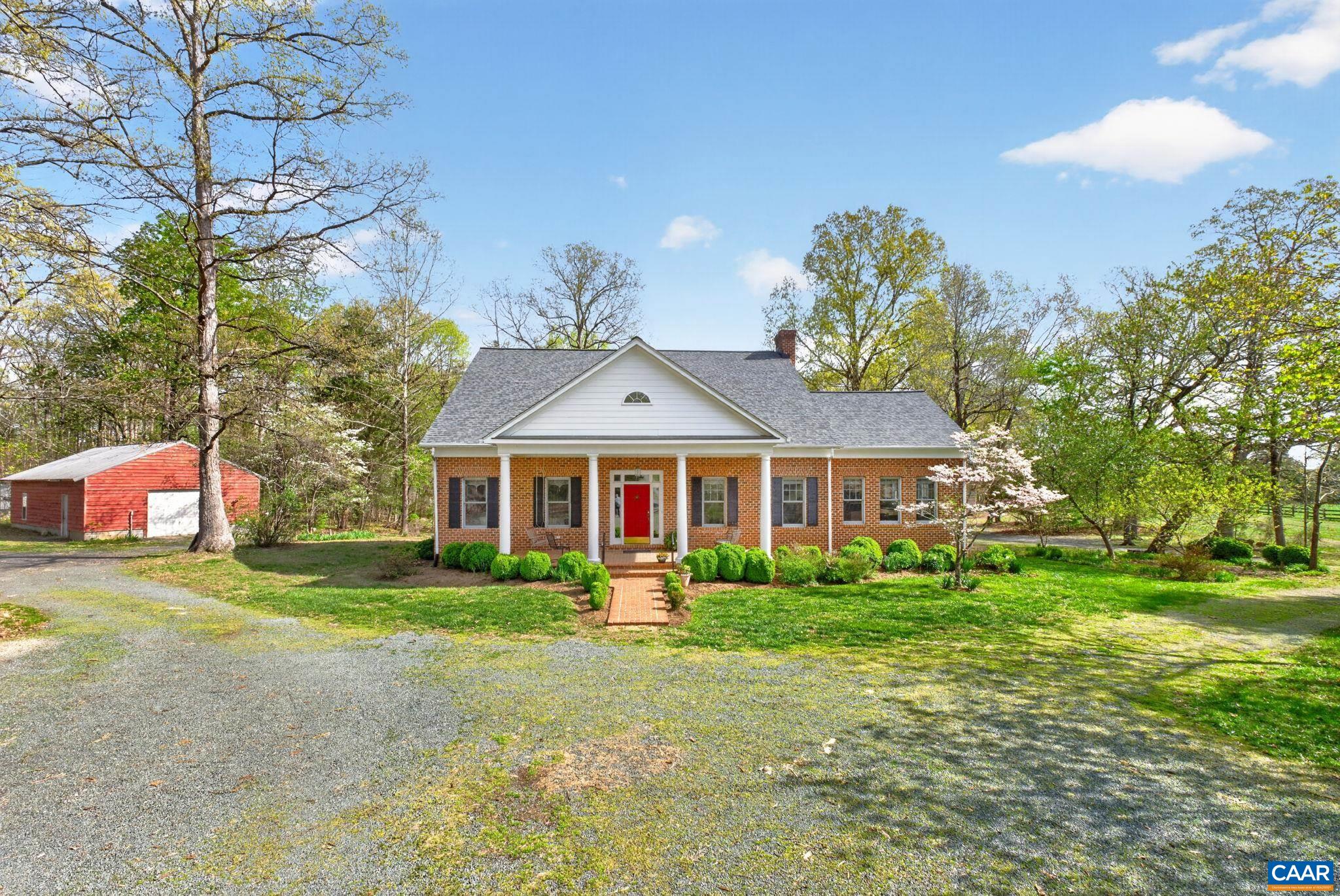 3132 Thomas Jefferson Pkwy — photo
