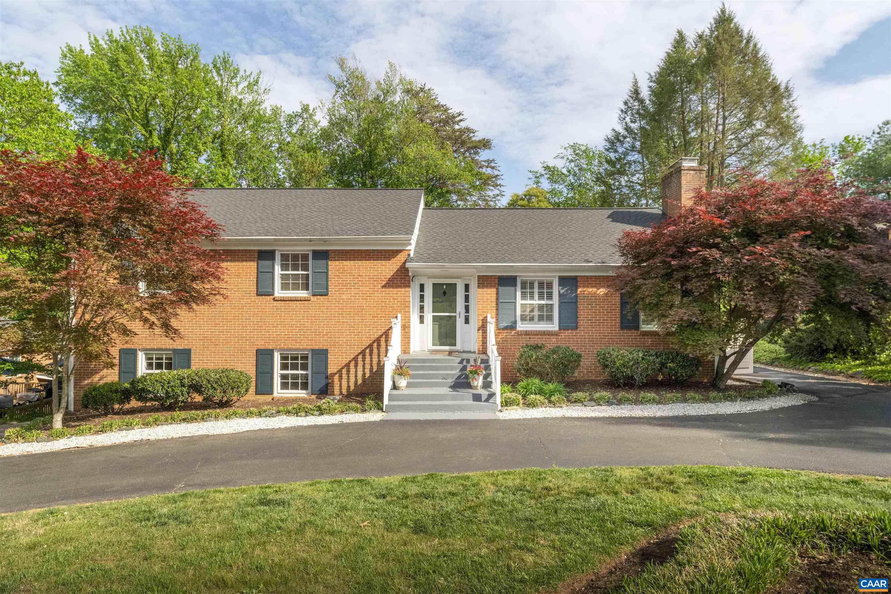 102 Westminster Road, Charlottesville, VA 22901 — photo 2