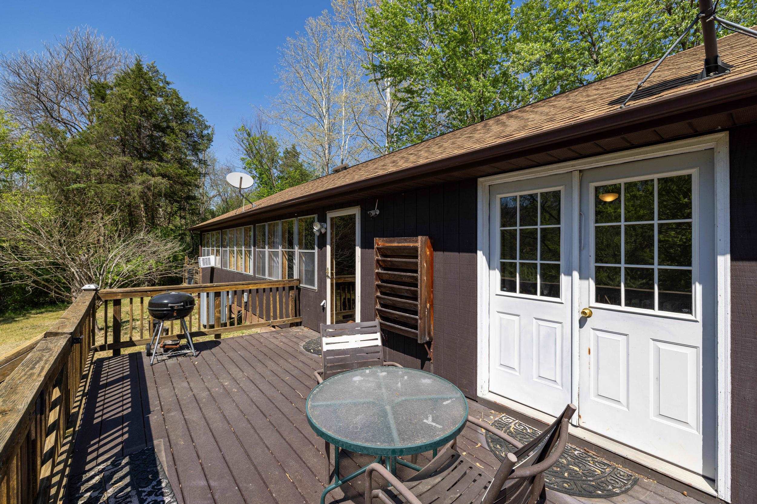 702 Richview Road, Rileyville, VA 22650 — photo 2