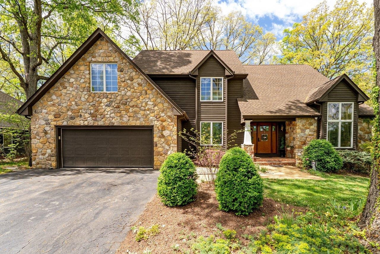 1235 Cumberland Dr — photo
