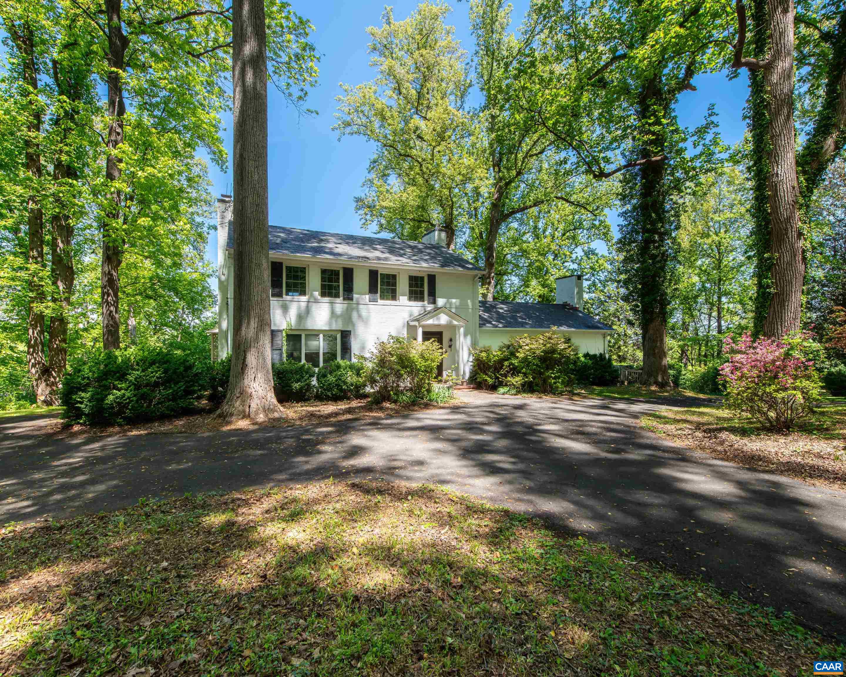 10070 Barnetts Ford Rd — photo