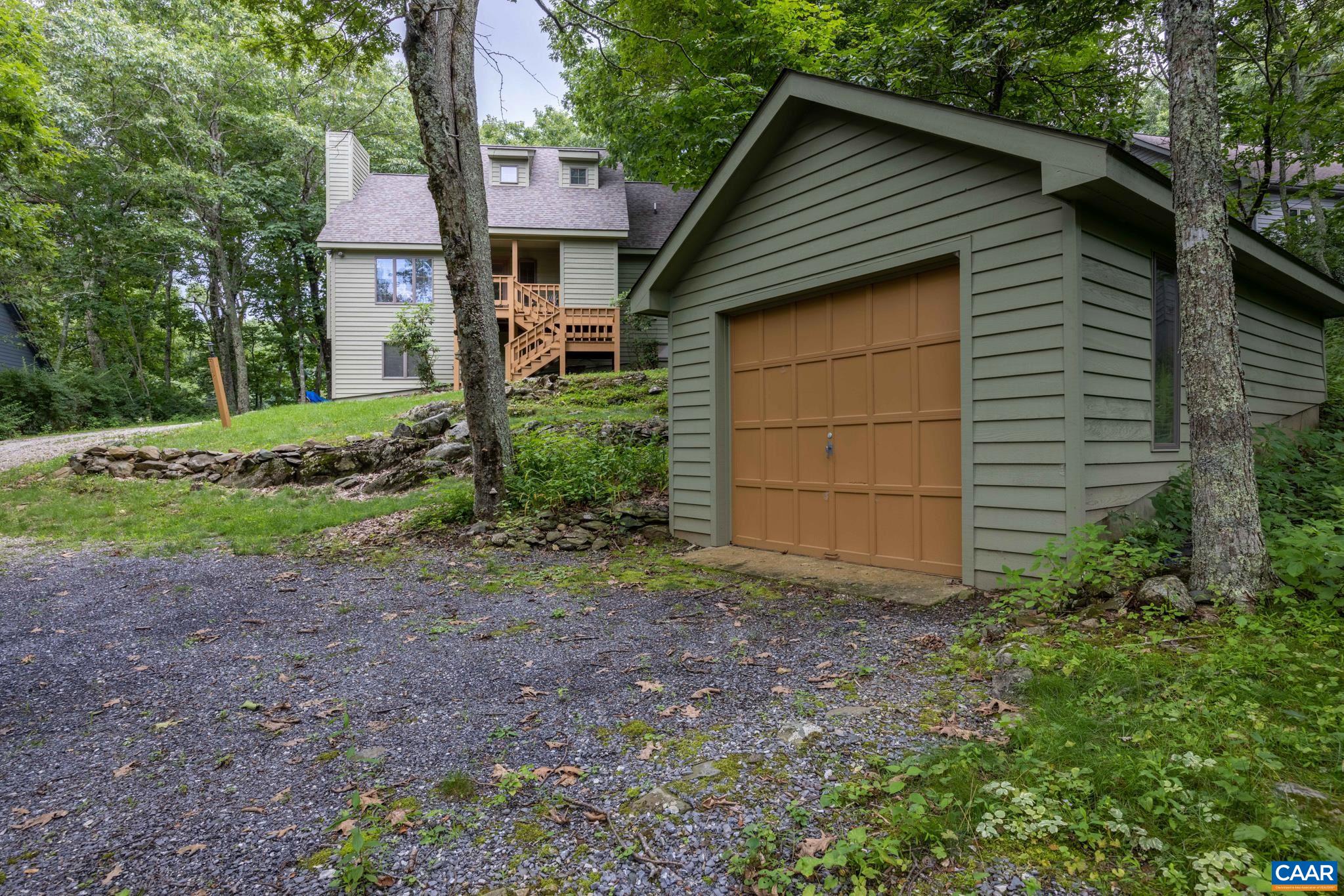 67 S Forest Dr — photo