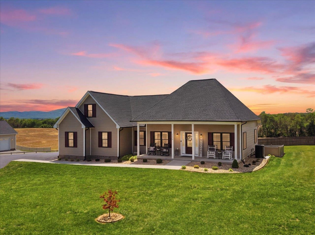 1003 Ladd Road, Waynesboro, VA 22980
