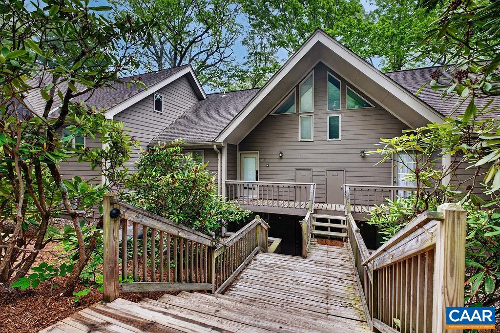 473 Three Ridges Condos — photo