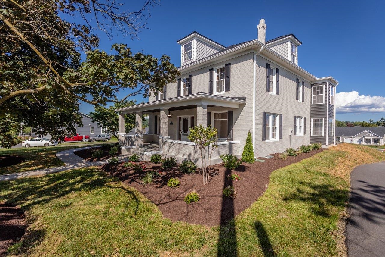 723 Boyers Rd — photo