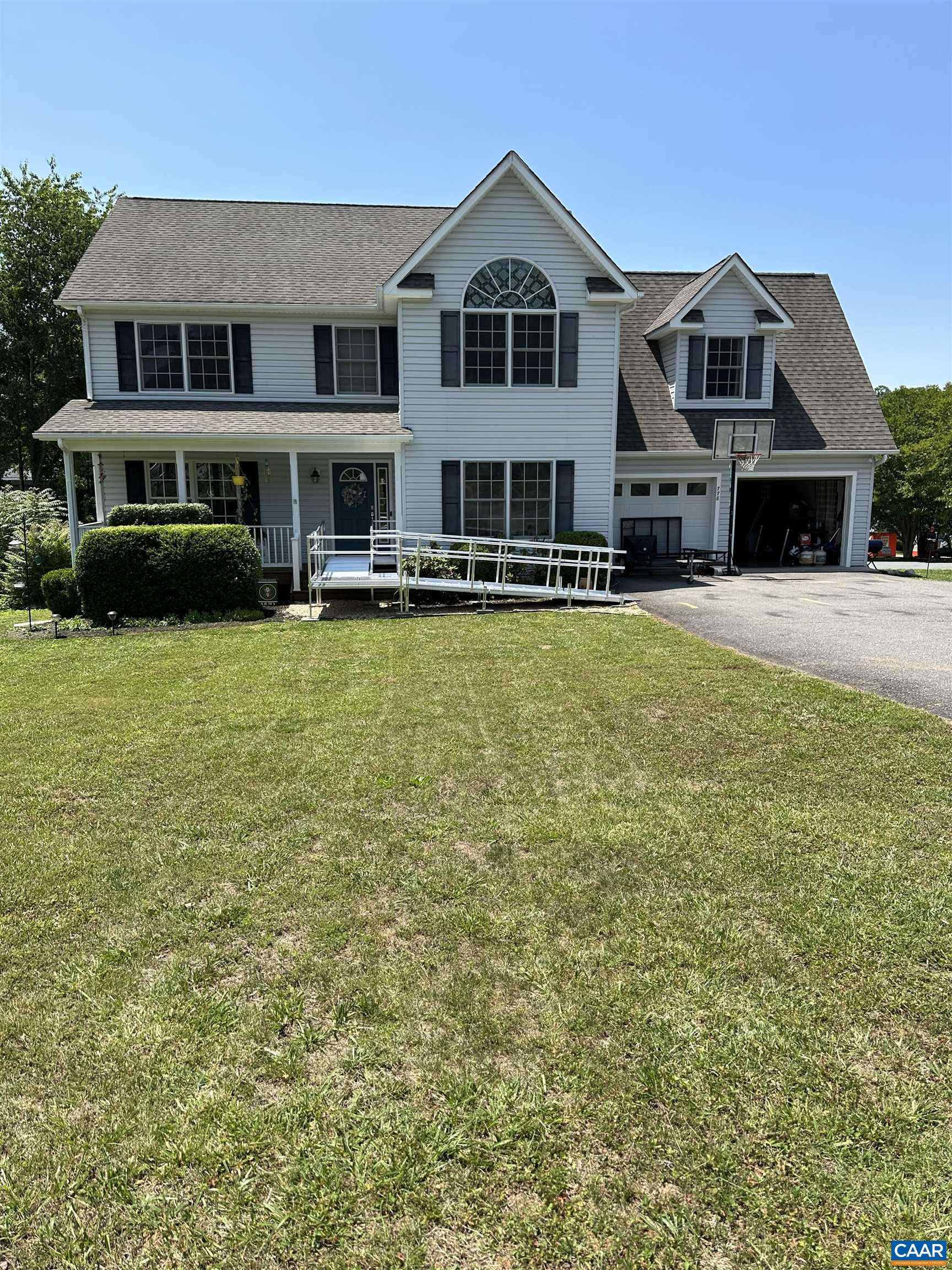 778 Jefferson Dr — photo