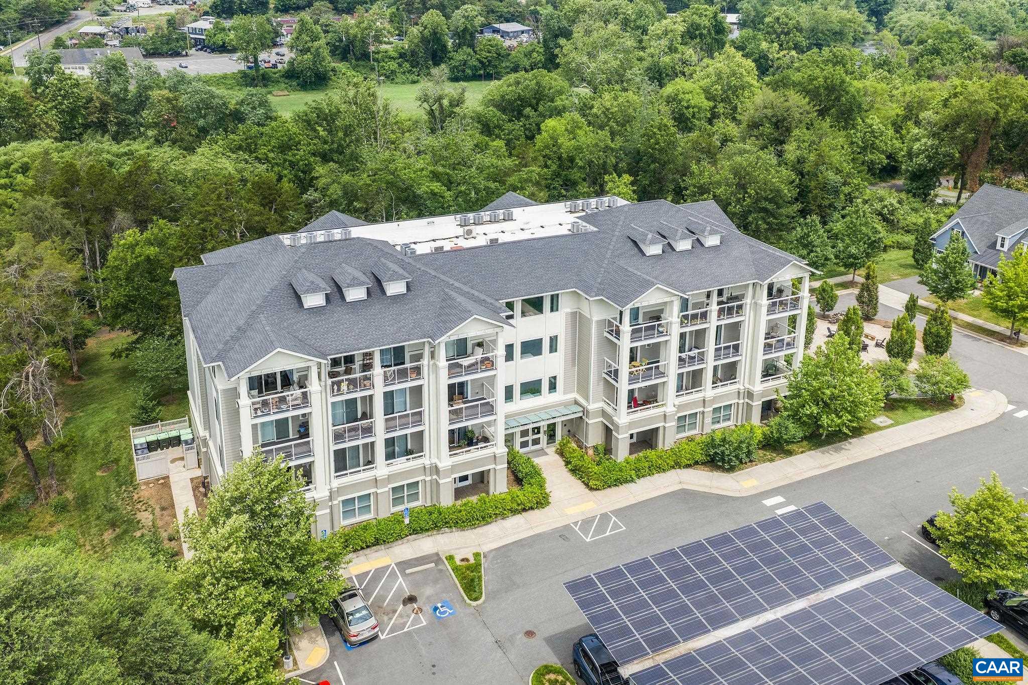 1425 Trailside Ct 304 — photo