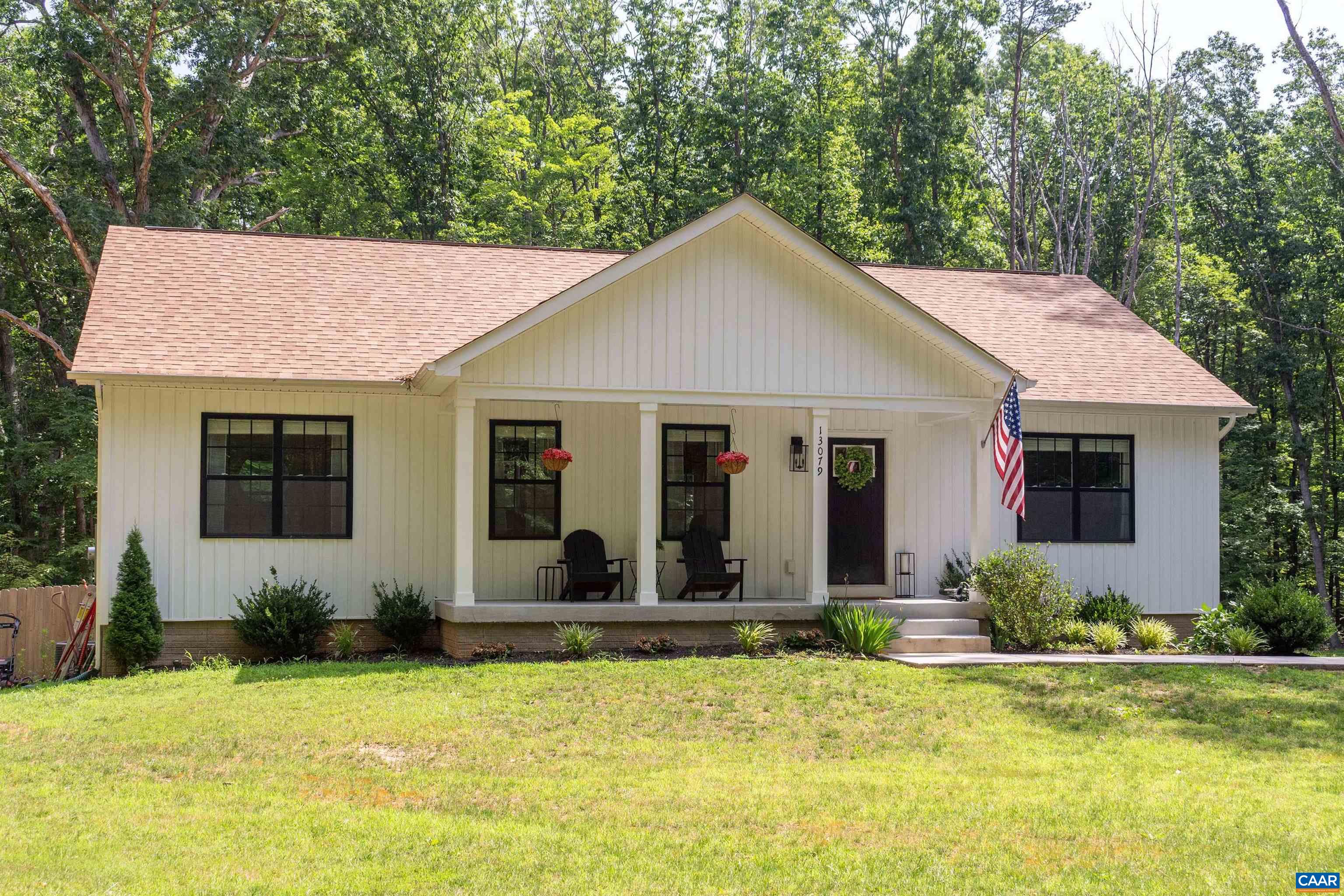 13079 Kendall Rd — photo