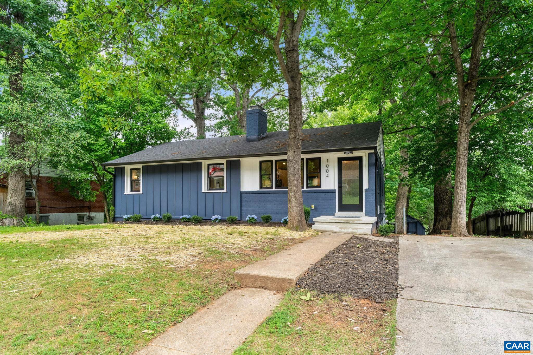 1004 Cottonwood Rd — photo