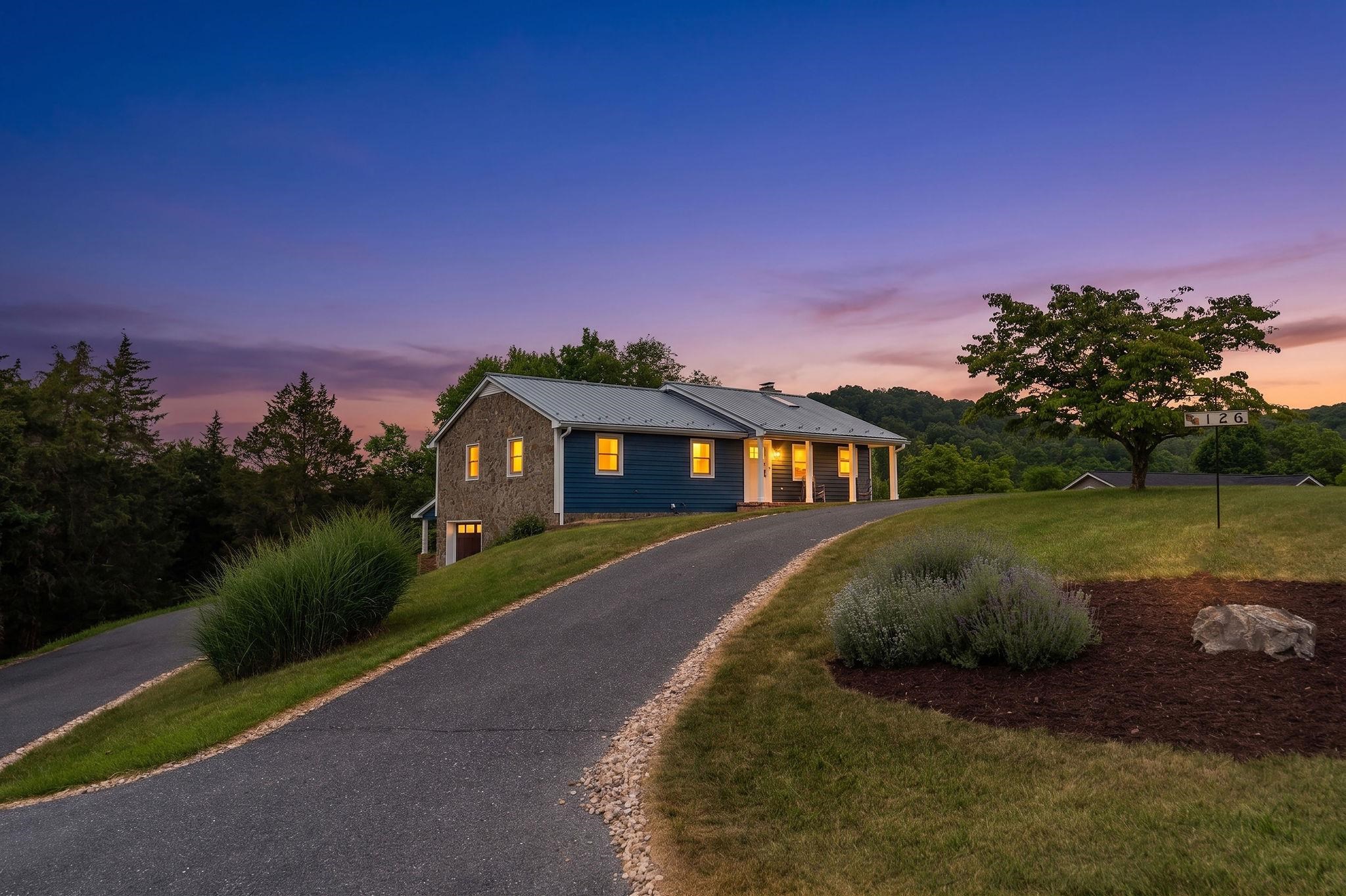 126 River Ridge Road, Verona, VA 24482