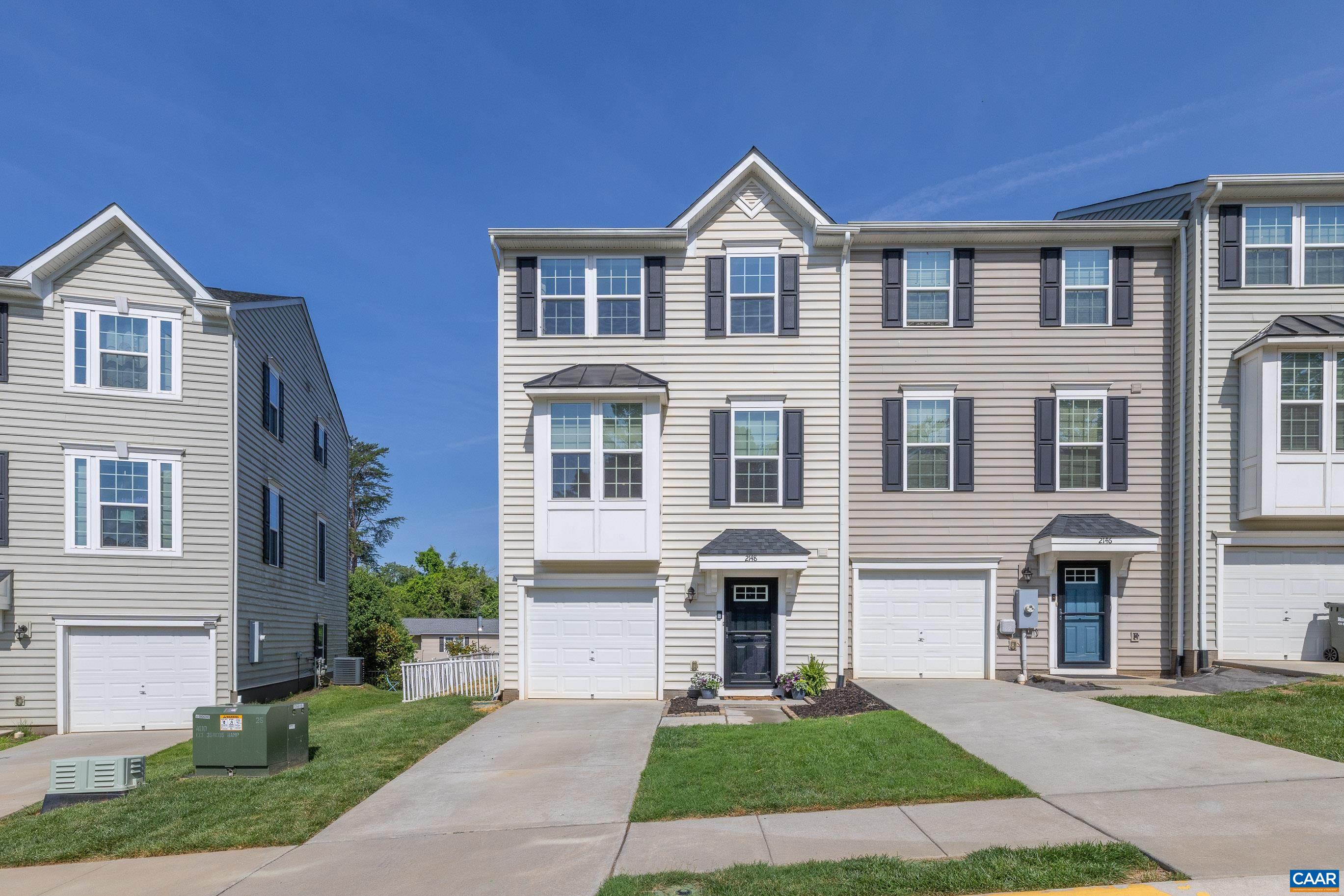 2148 Elm Tree Ct — photo