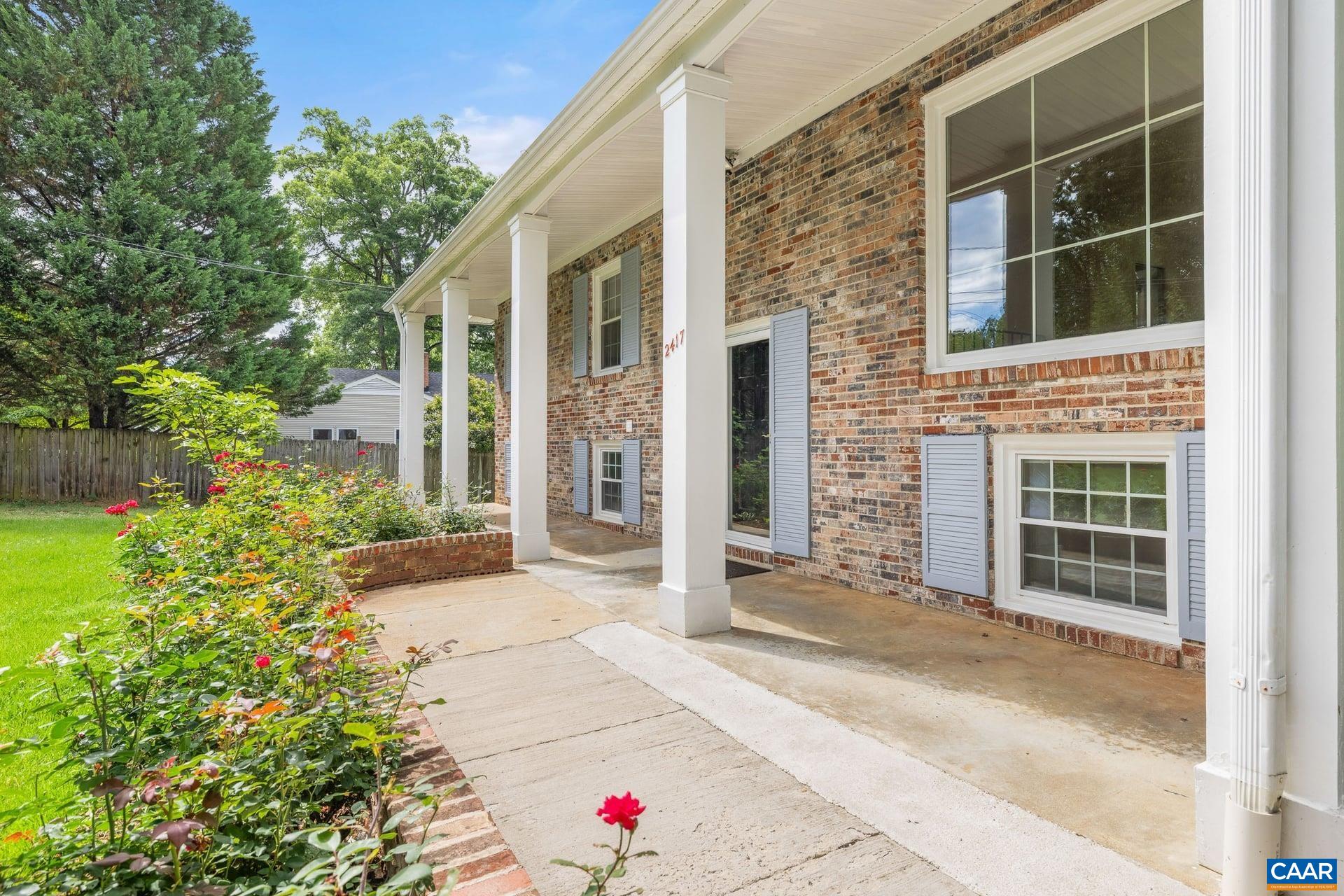 2417 Angus Rd — photo