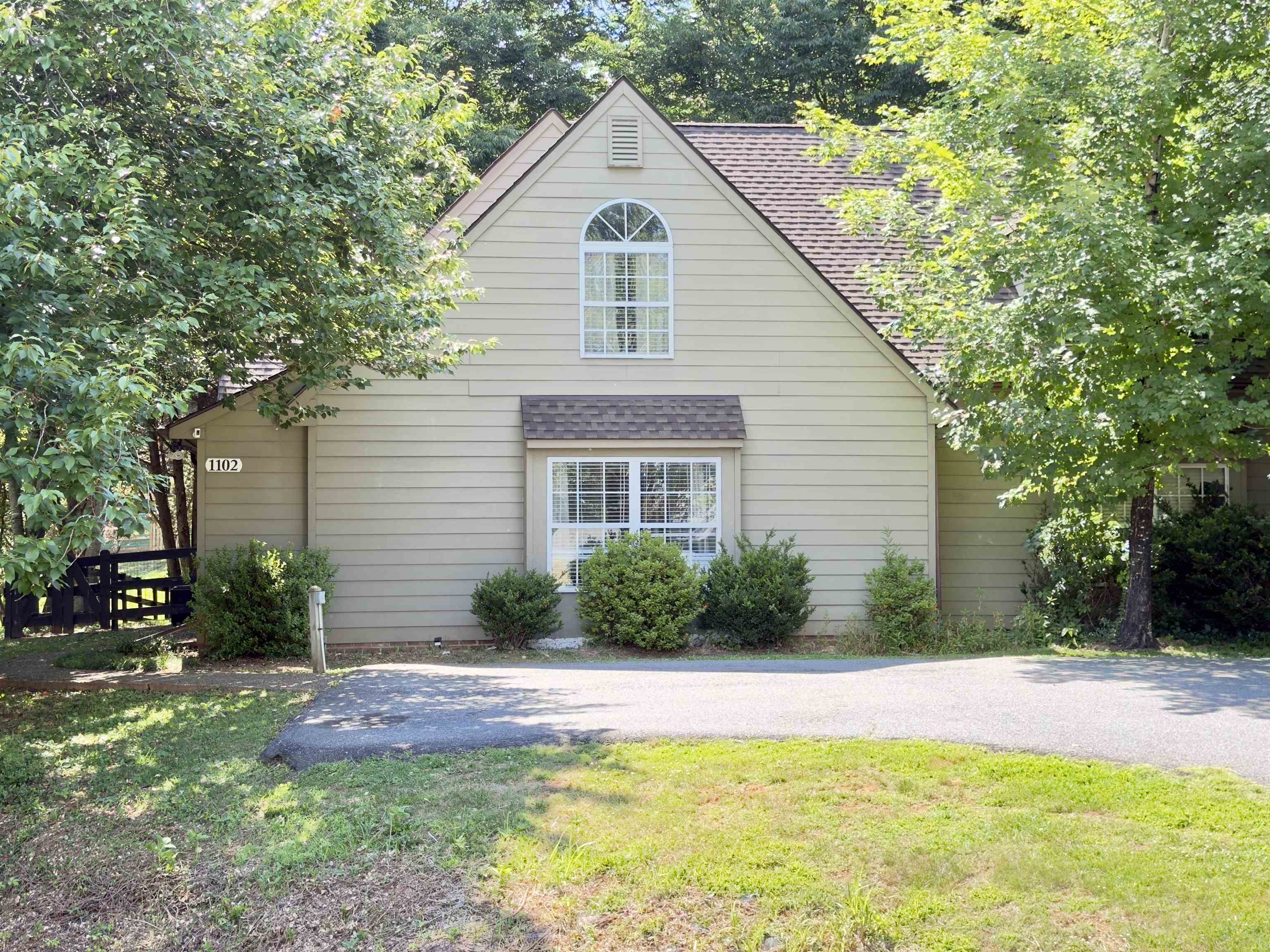 1102 Amber Ridge Road, Charlottesville, VA 22901