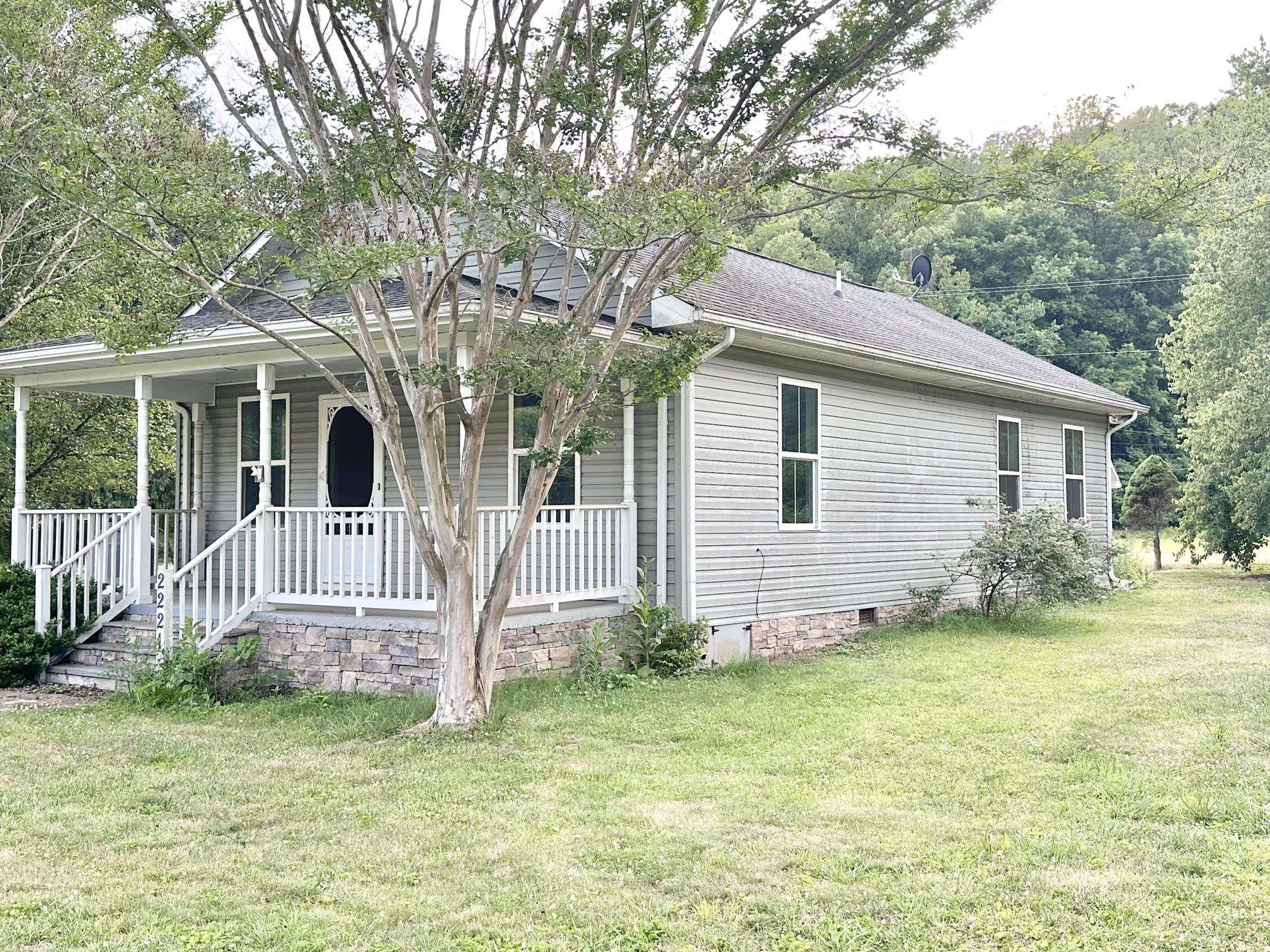2221 Crabtree Falls Hwy — photo