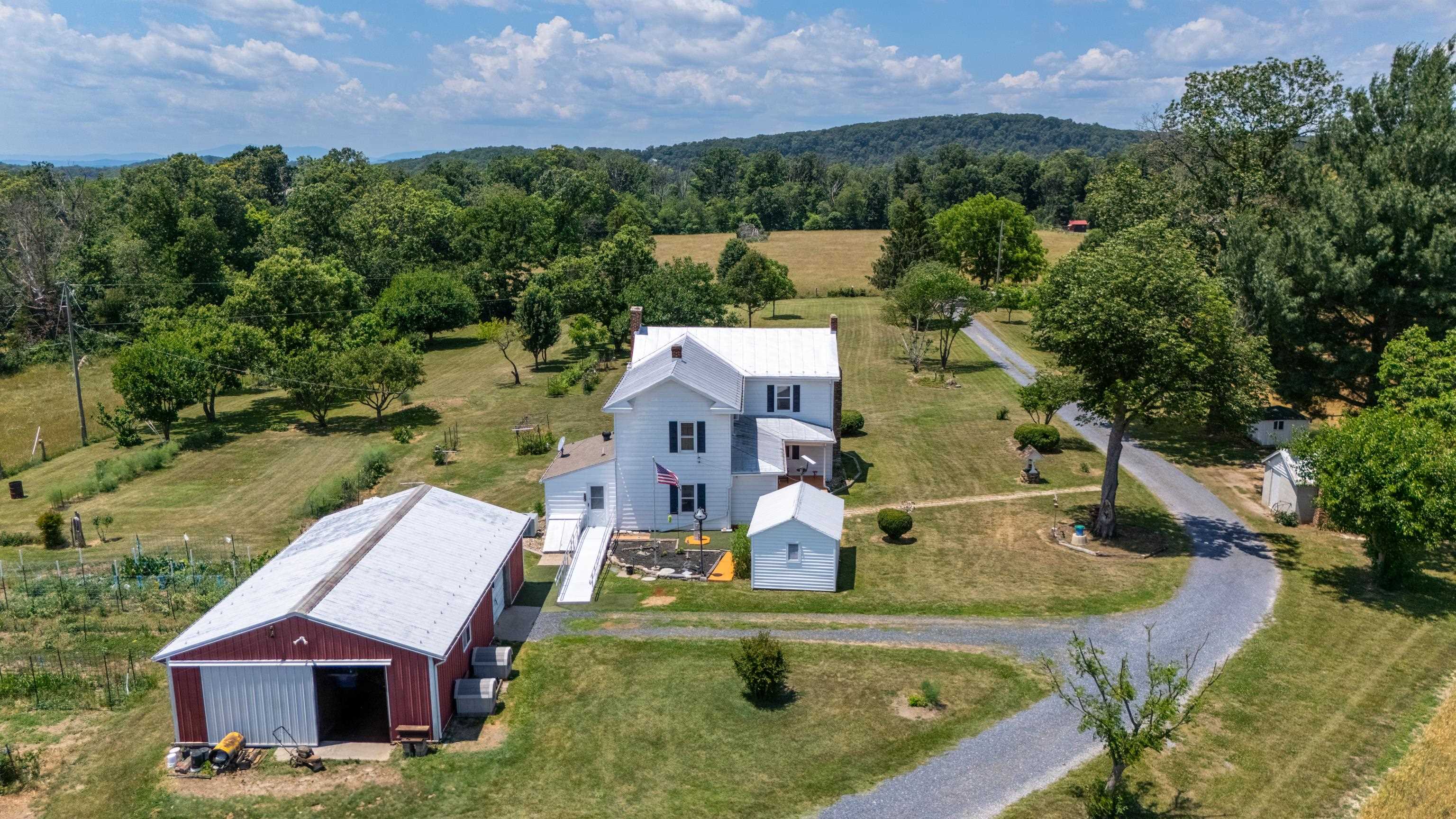 139 Teter Road, Grottoes, VA 24441 — photo 2
