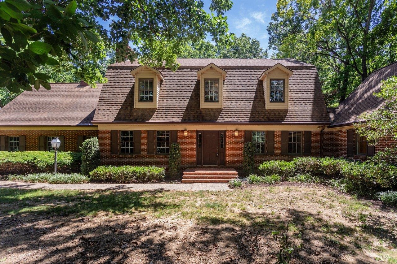 926 TRINITY CHURCH Road, Rockingham VA 22802