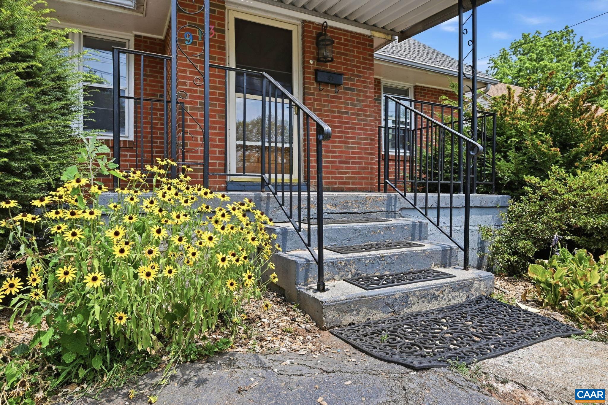913 Druid Ave — photo