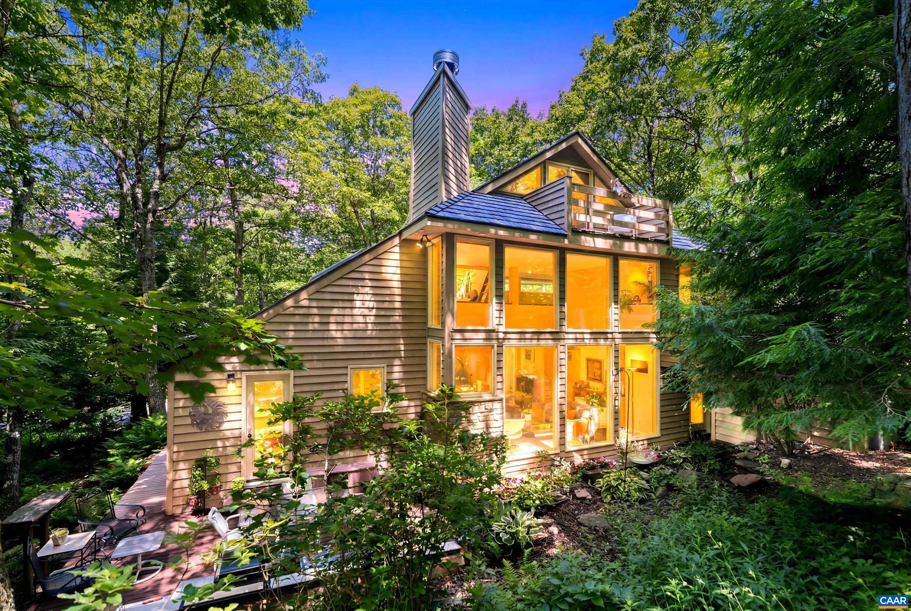 377 Devils Knob Loop — photo