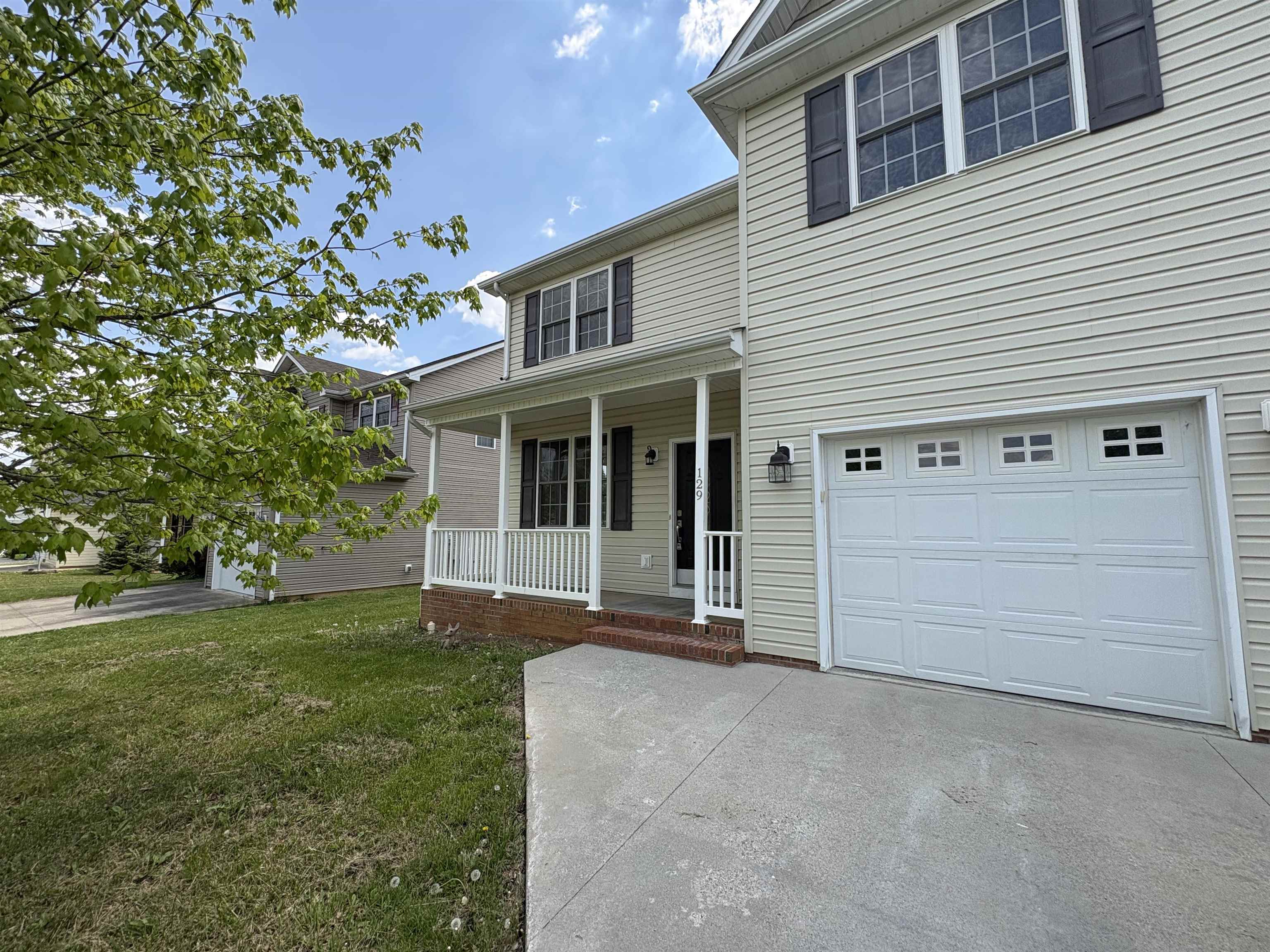 129 Forever Ct — photo