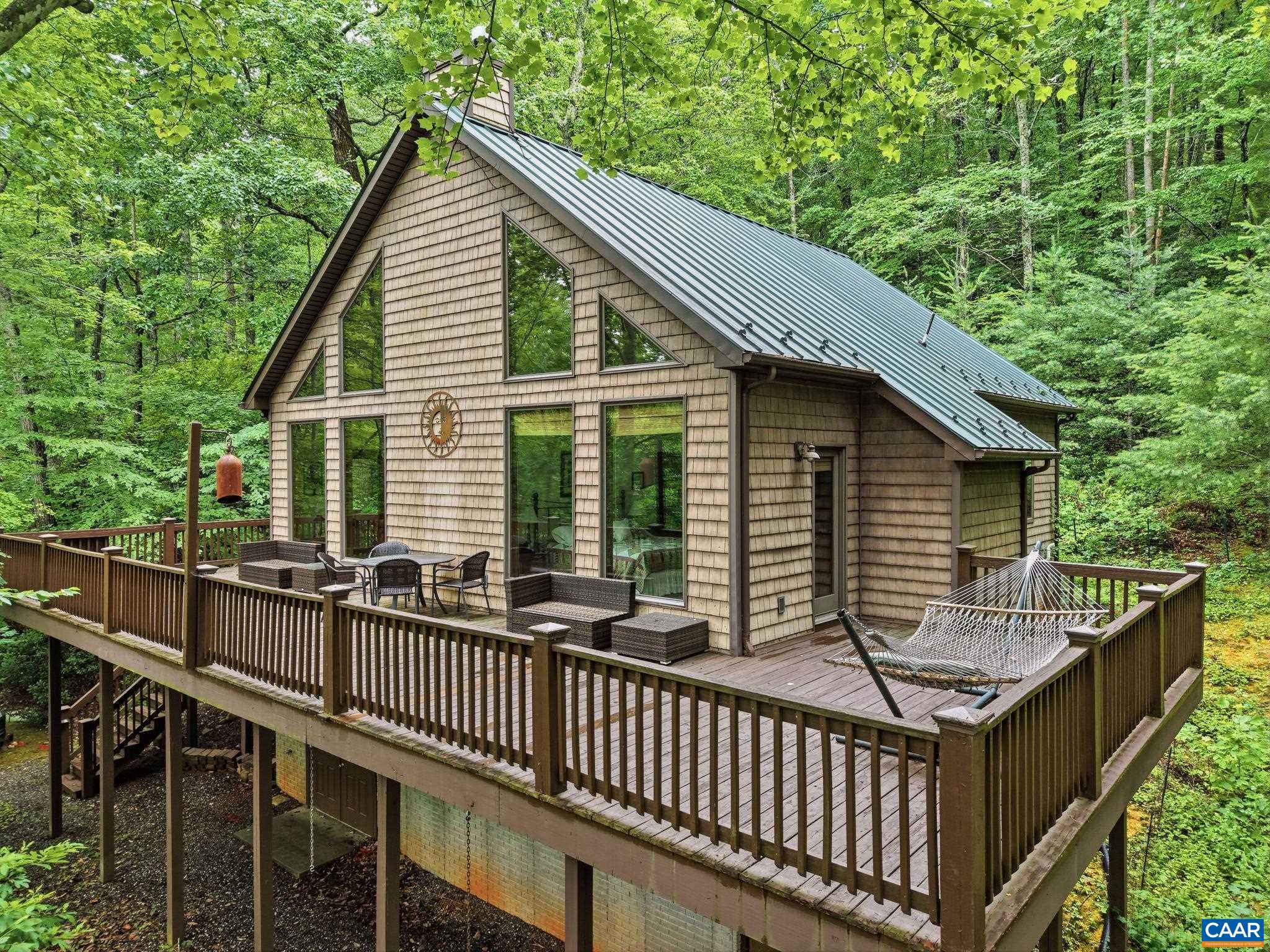 974 Bull Yearling Rd — photo
