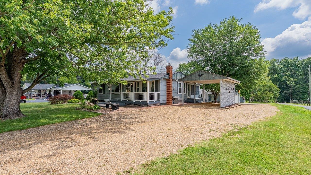 376 Bloomer Springs Rd — photo